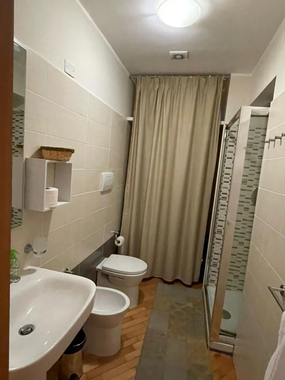 Bathroom in BBuSS Country Club