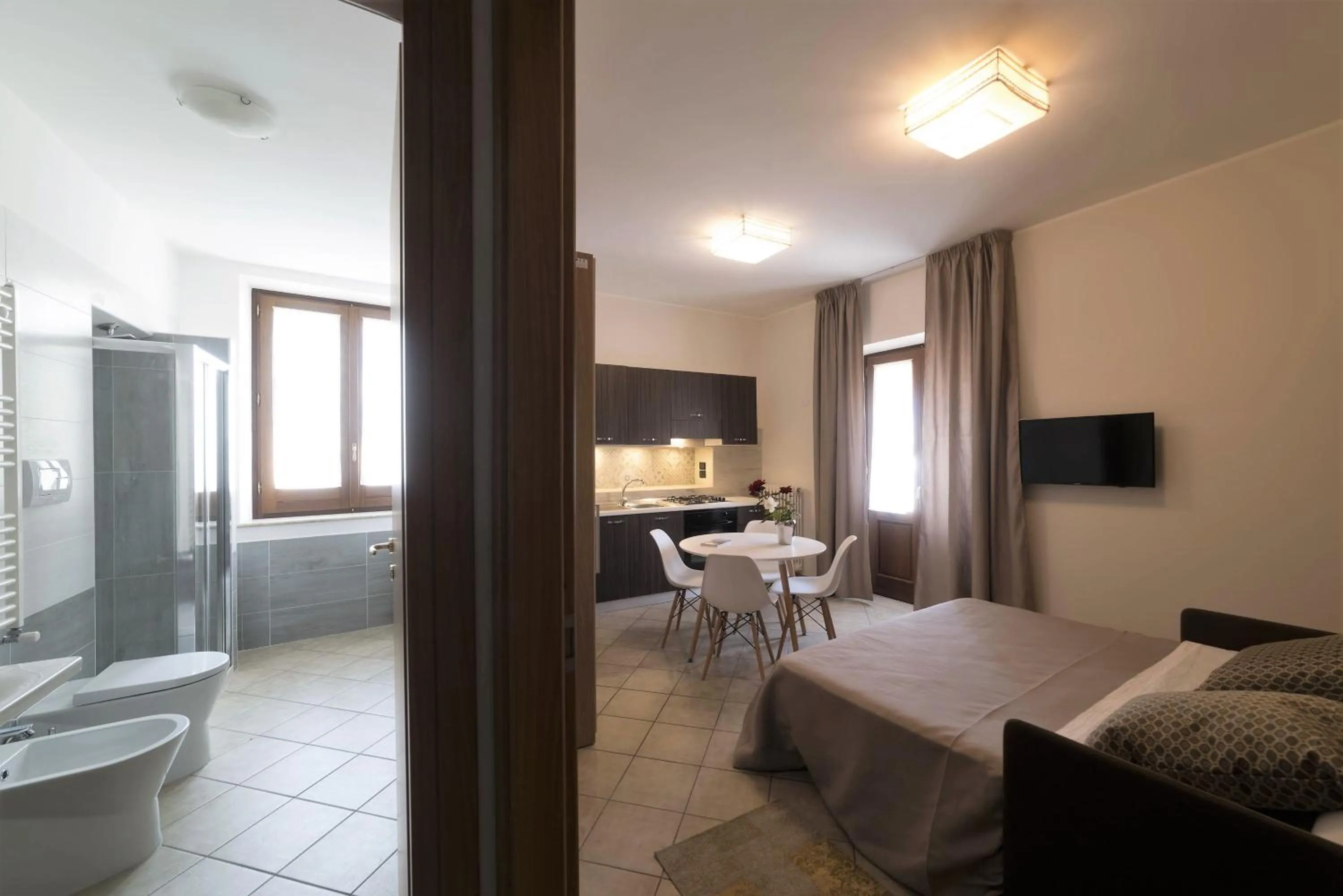 Bathroom, Bed in BBuSS Country Club