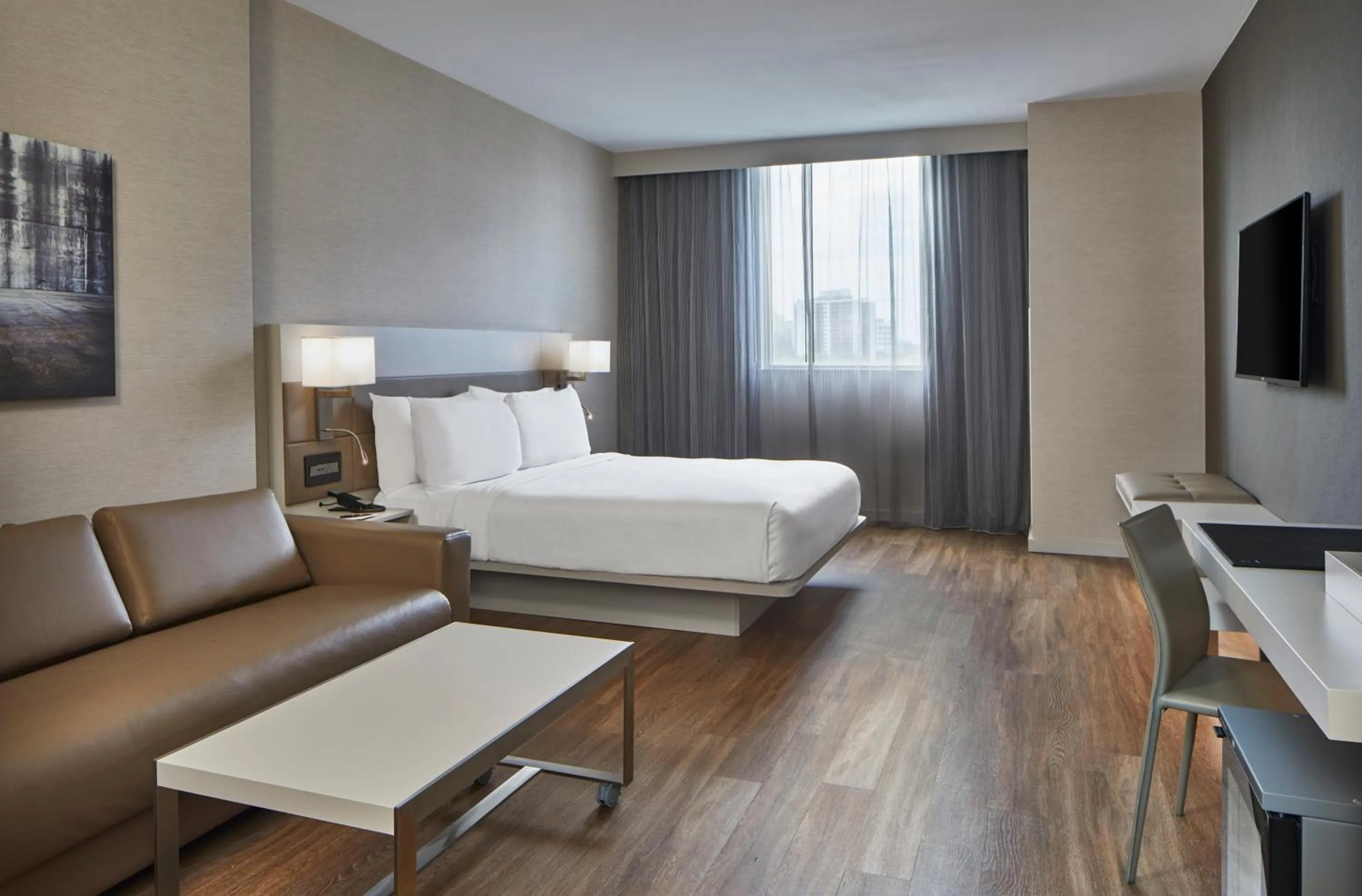 Bedroom, Bed in AC Hotel by Marriott Miami Aventura