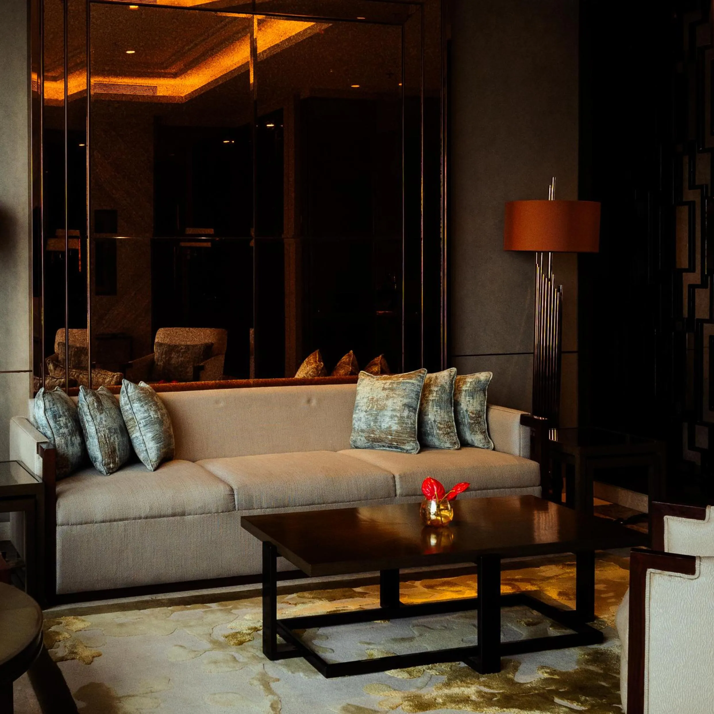 Living room in JW Marriott Hotel Kolkata