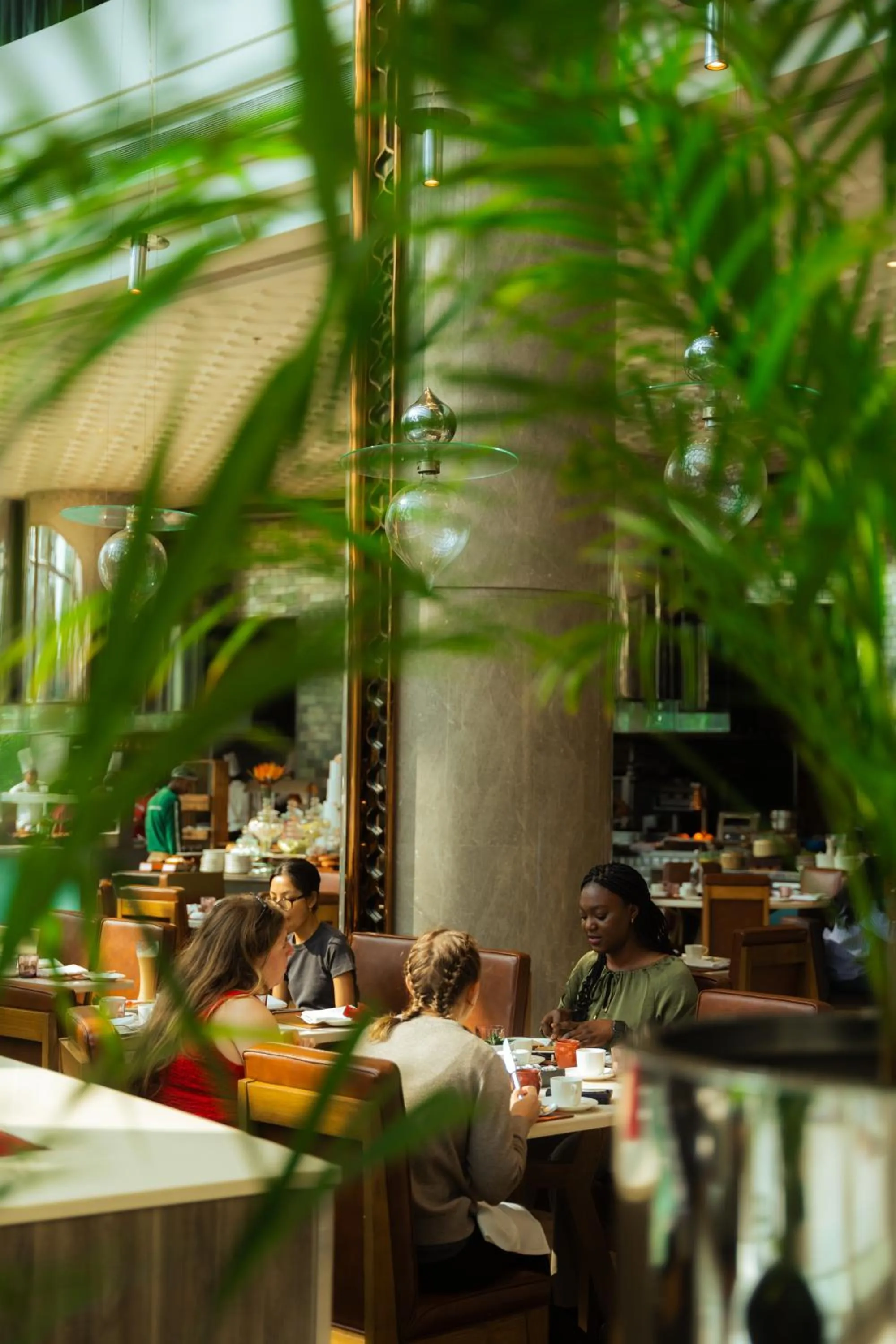 Restaurant/places to eat in JW Marriott Hotel Kolkata