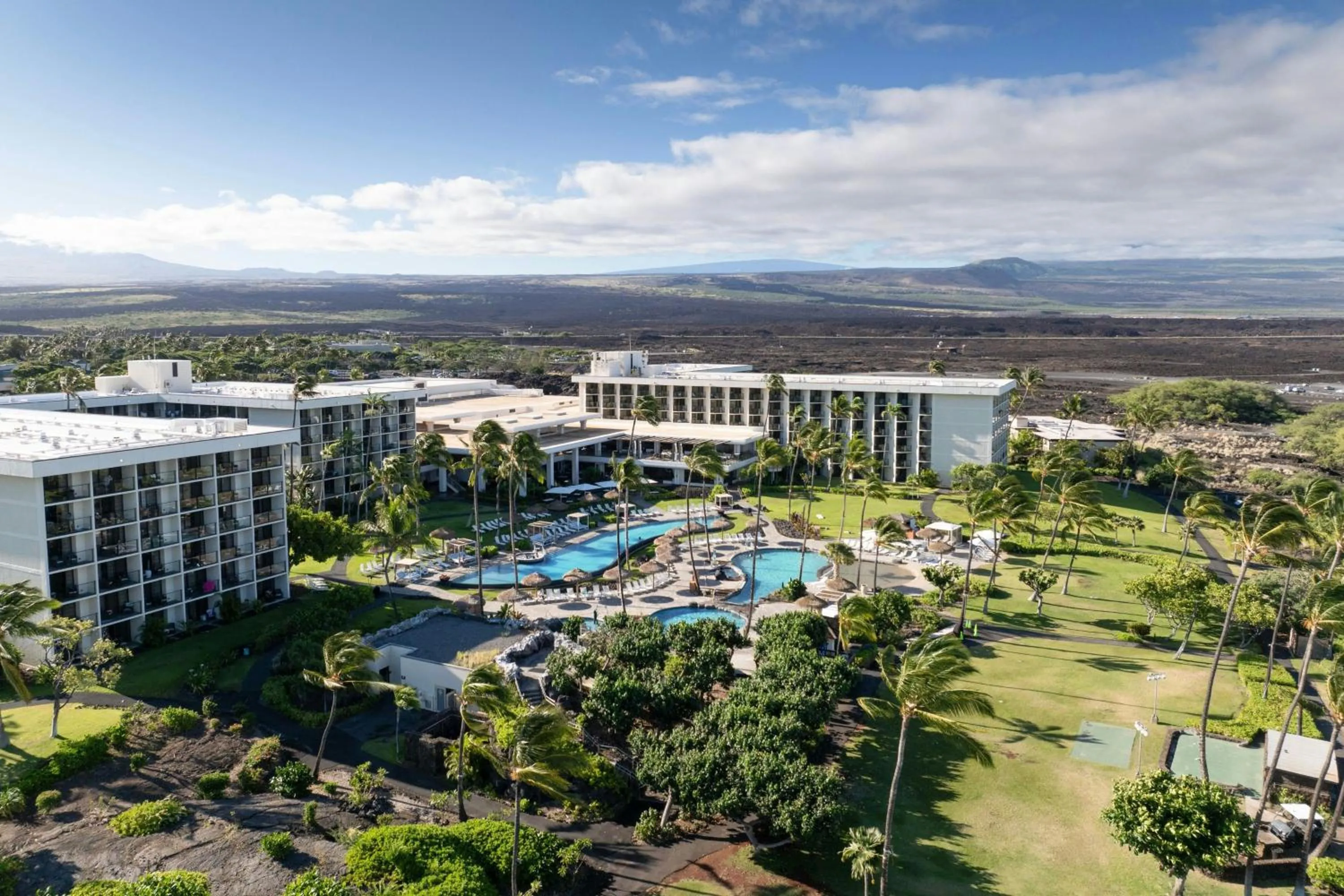 Property building in Marriott’s Waikoloa Ocean Club