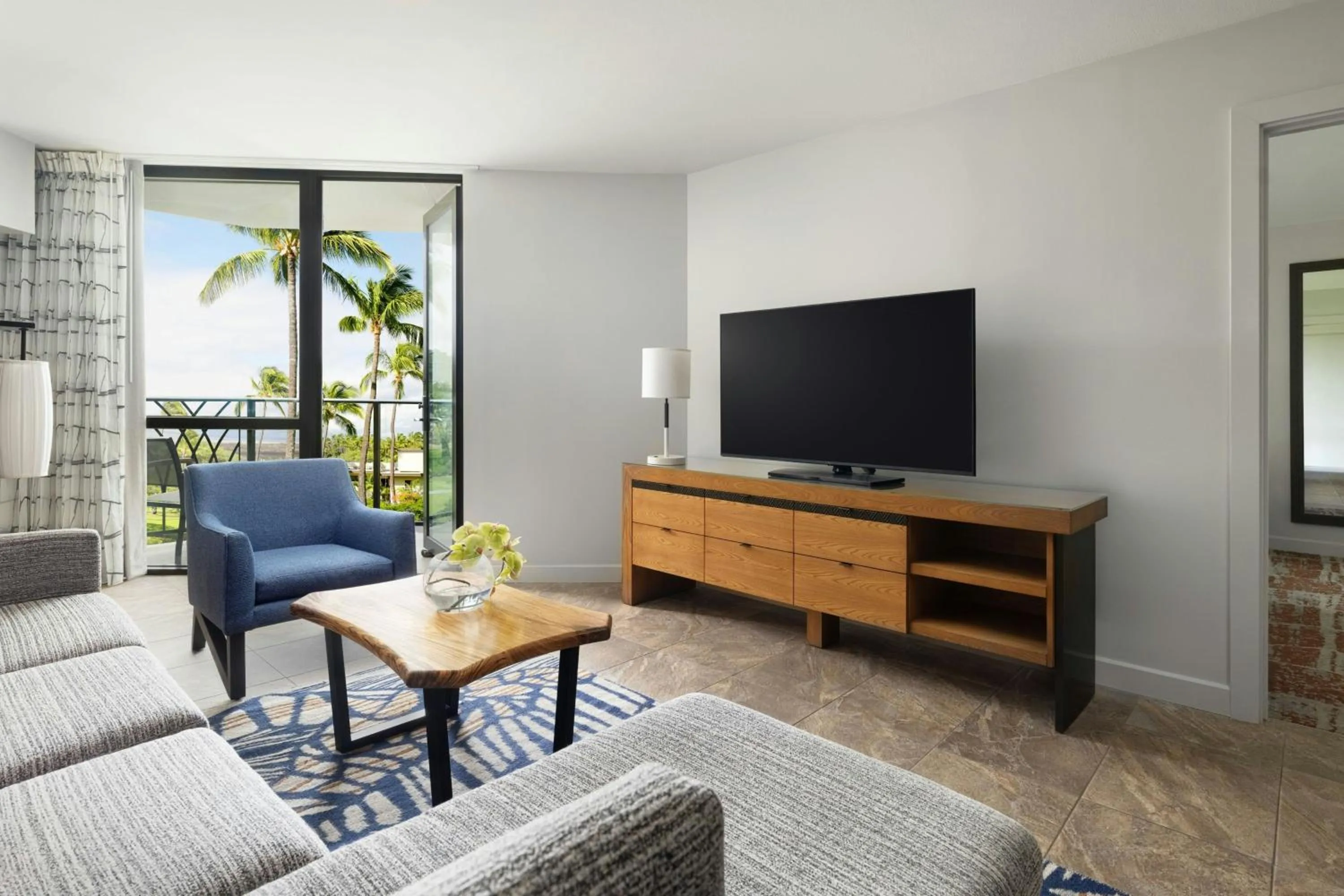 Living room in Marriott’s Waikoloa Ocean Club