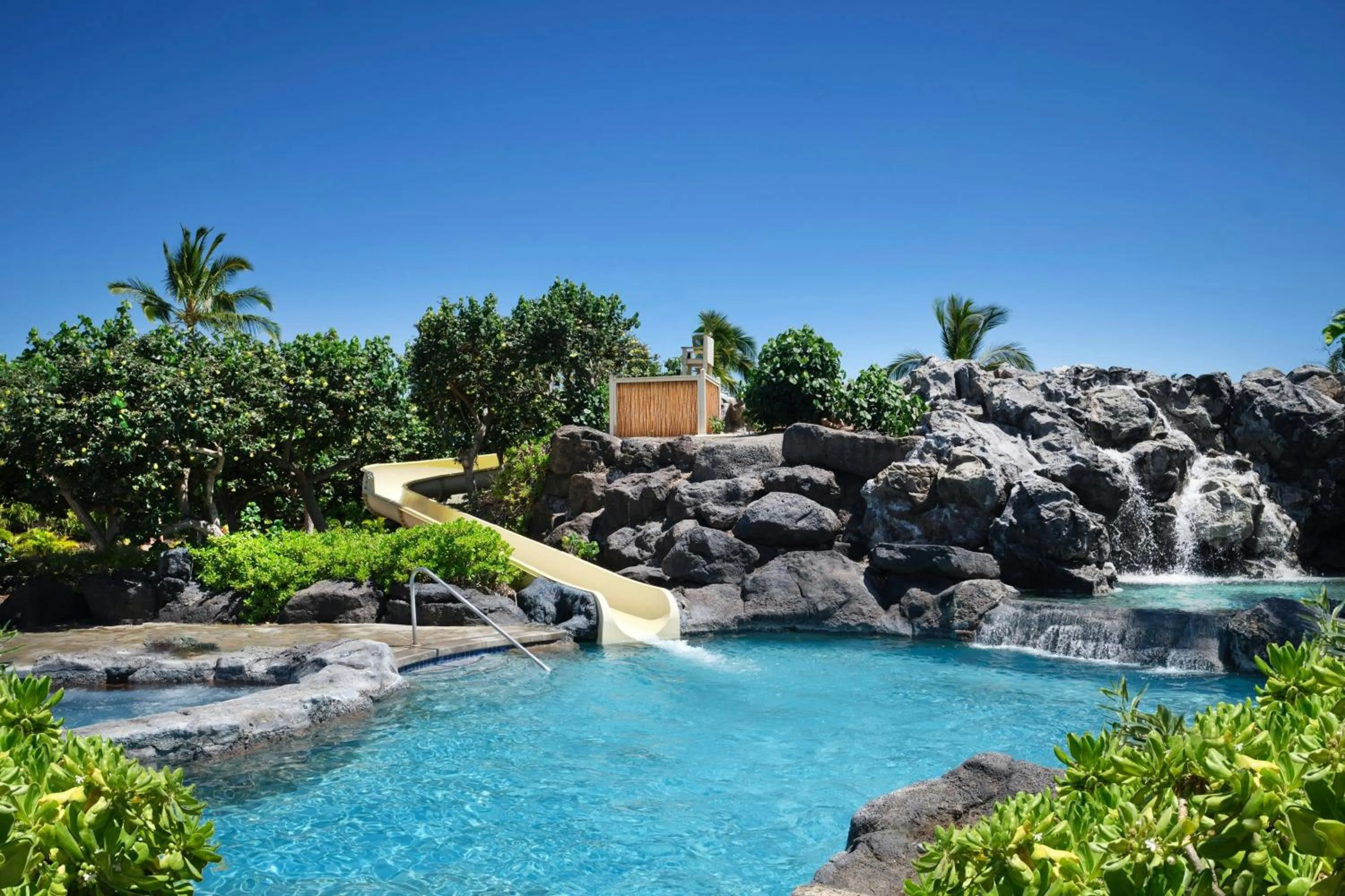 Swimming pool in Marriott’s Waikoloa Ocean Club