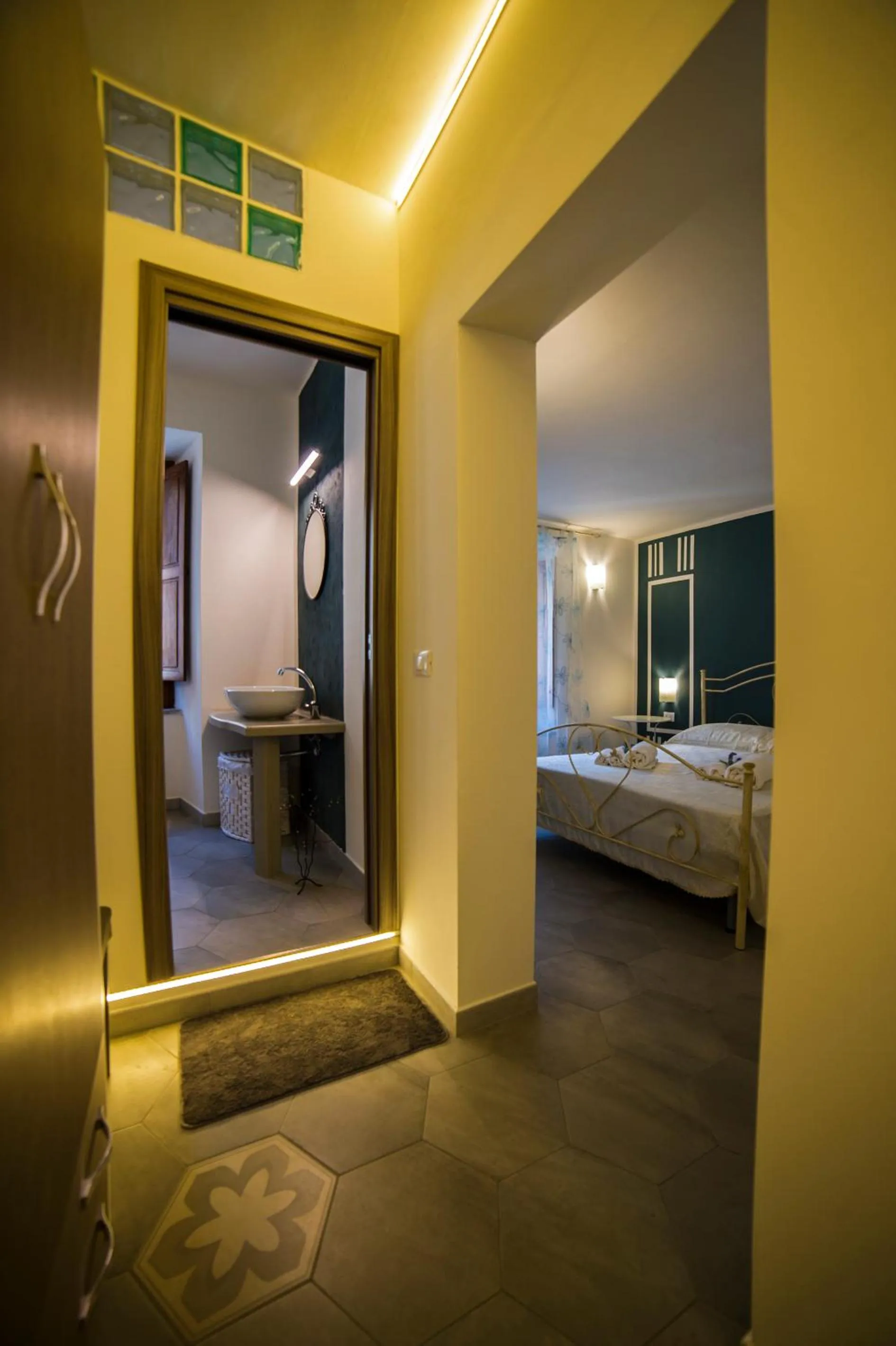 Photo of the whole room, Bed in Marghaerita B&B