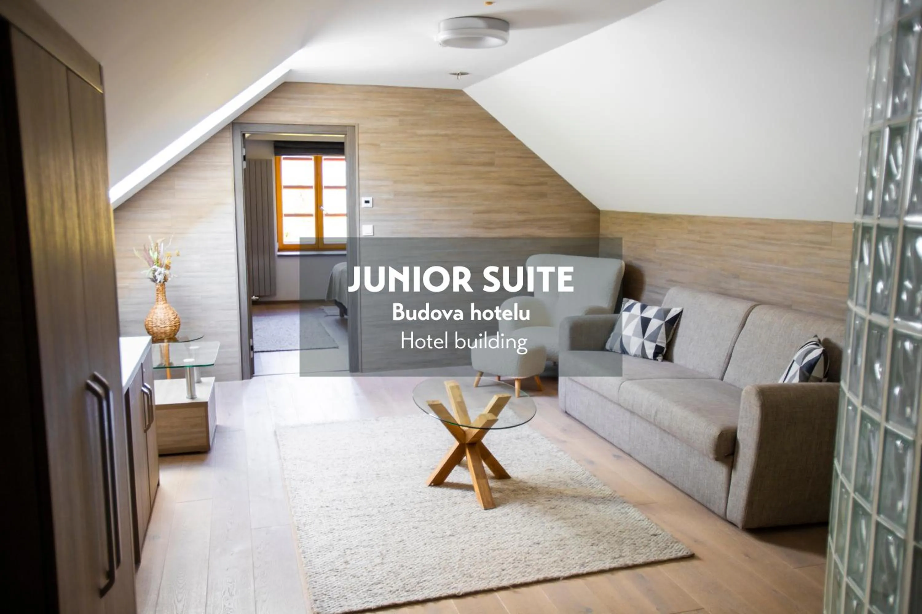 Living room, Bed in Amenity Hotel & Resort Špindlerův Mlýn