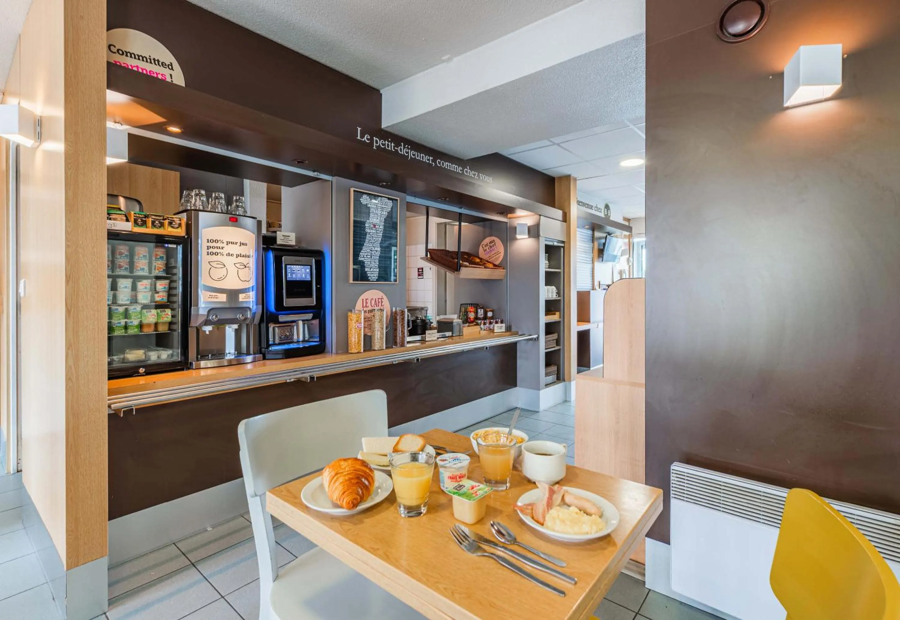 Breakfast in B&B HOTEL STRASBOURG Nord Industrie