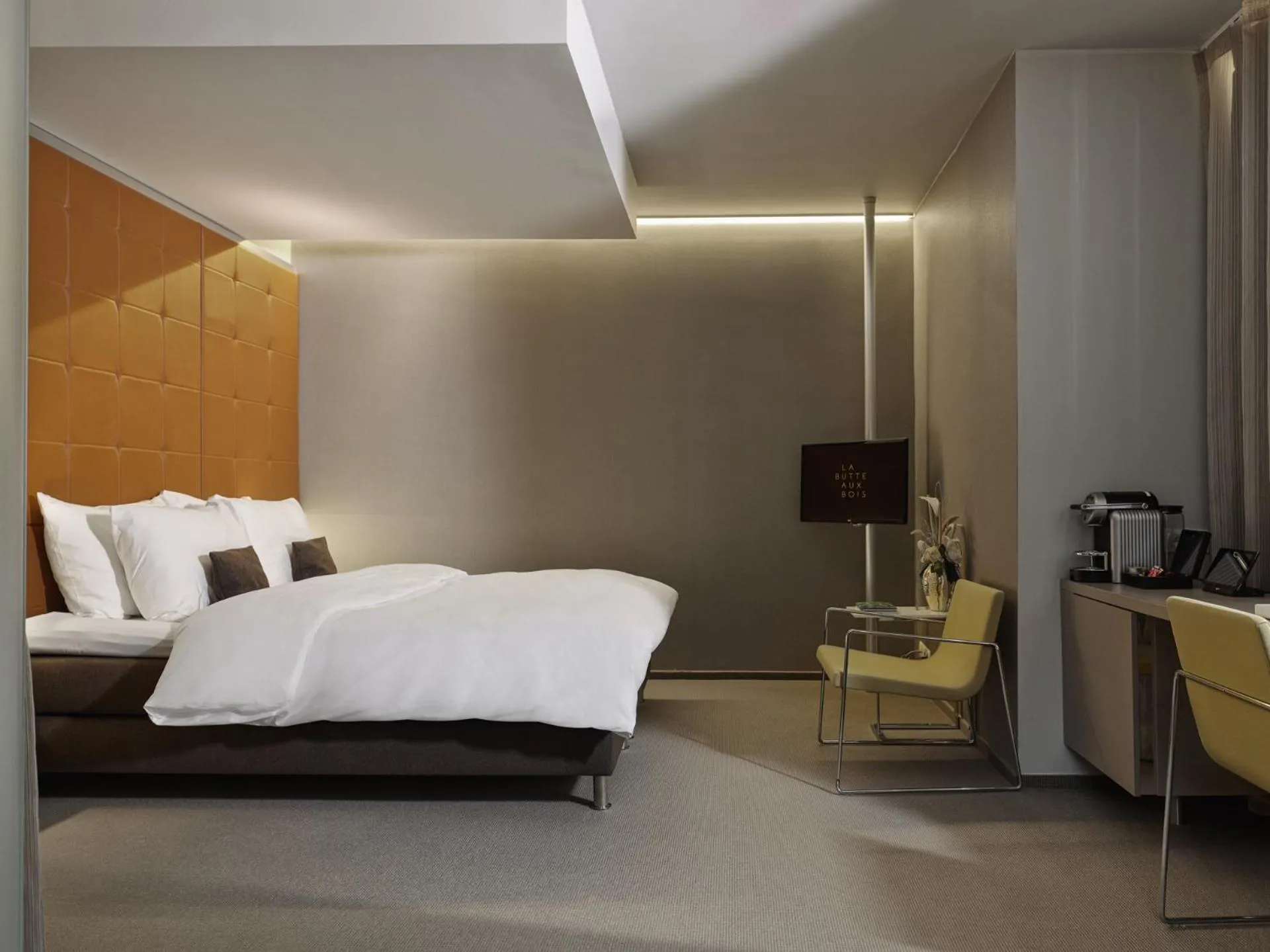 Bedroom, Bed in La Butte aux Bois a Small Luxury Hotel of the World