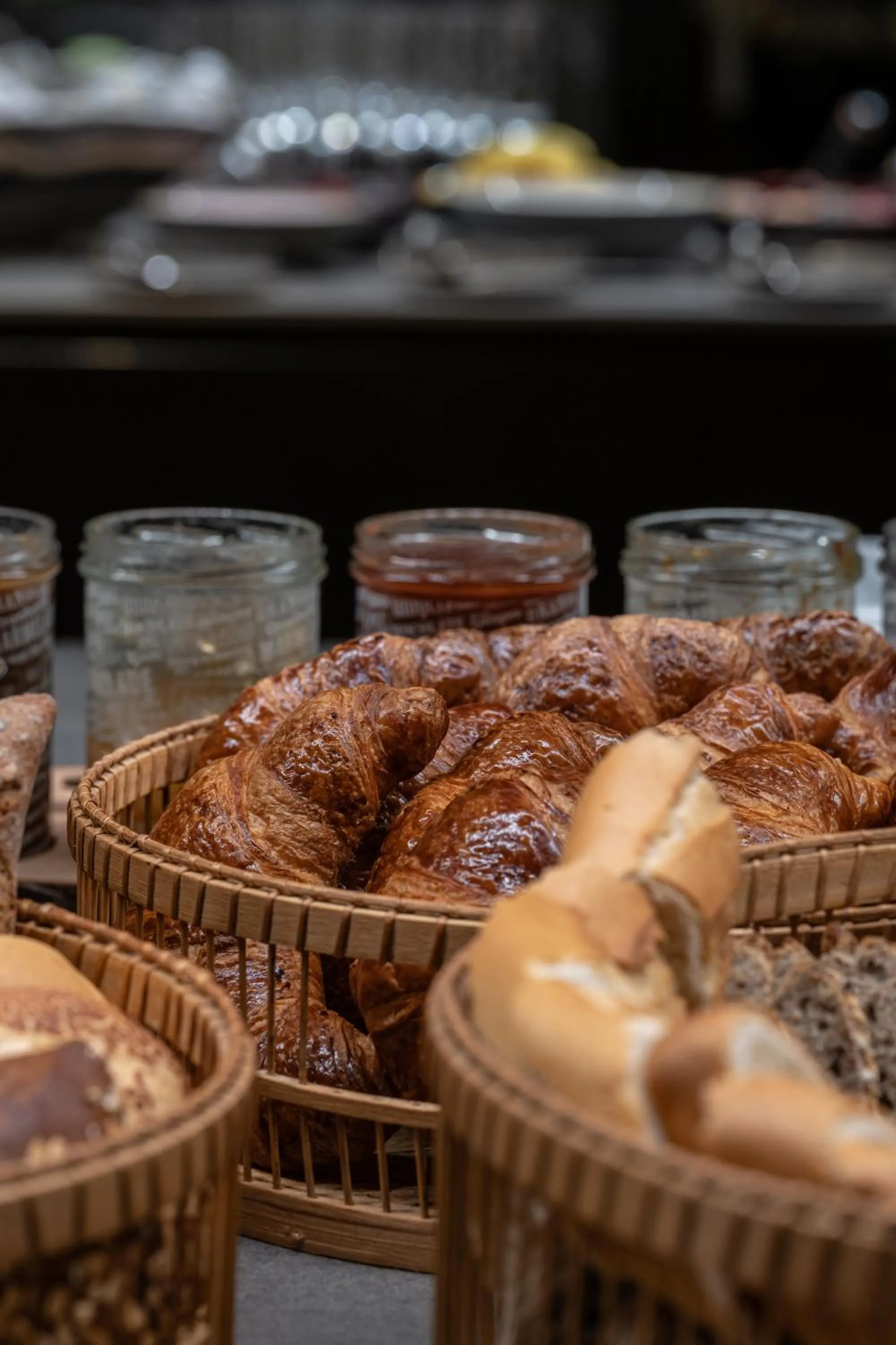 Breakfast in La Butte aux Bois a Small Luxury Hotel of the World