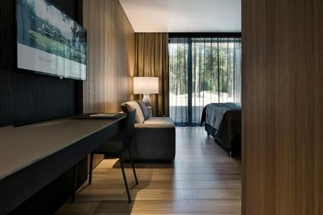 Bedroom, Bed in La Butte aux Bois a Small Luxury Hotel of the World