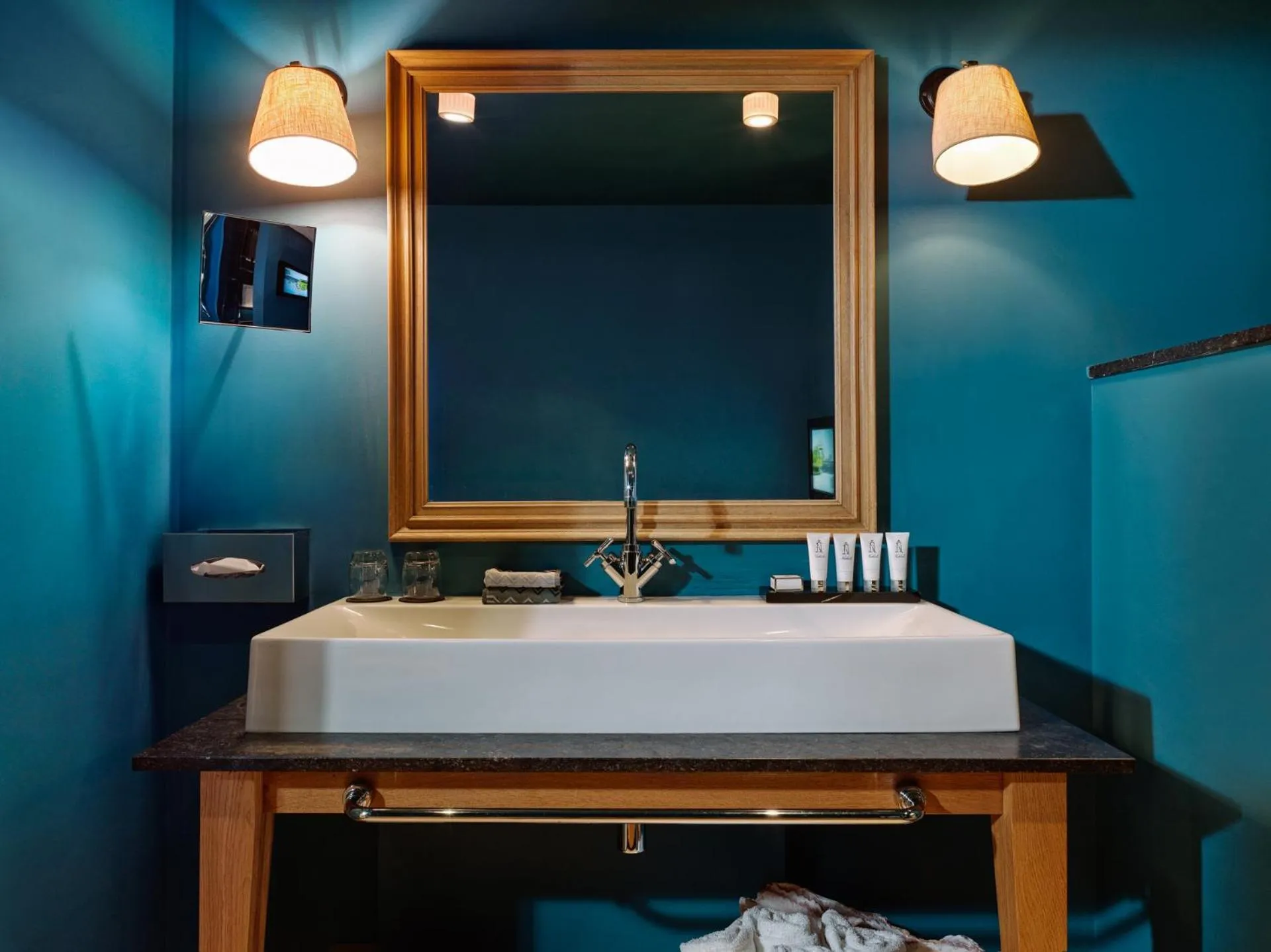 Bathroom in La Butte aux Bois a Small Luxury Hotel of the World