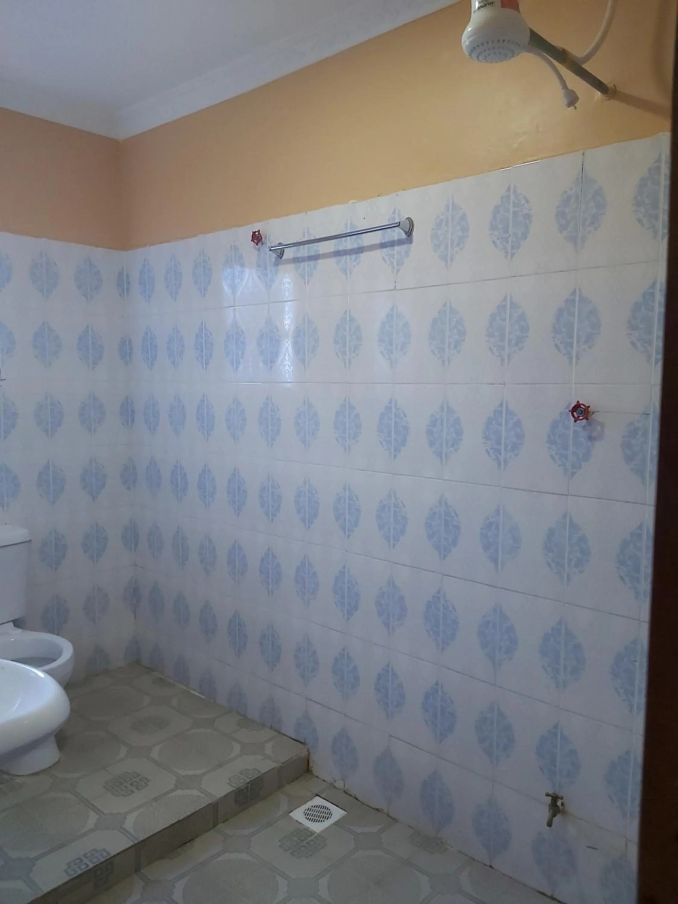 Bathroom in Sahara Gardens Bomet