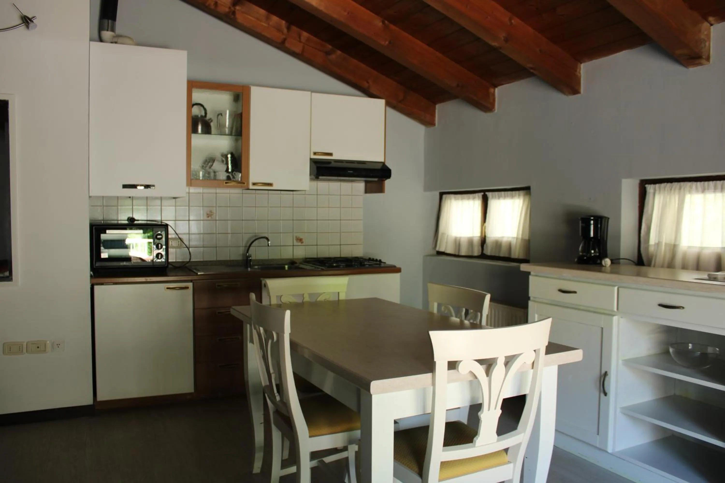 Kitchen or kitchenette in Residence Royal House