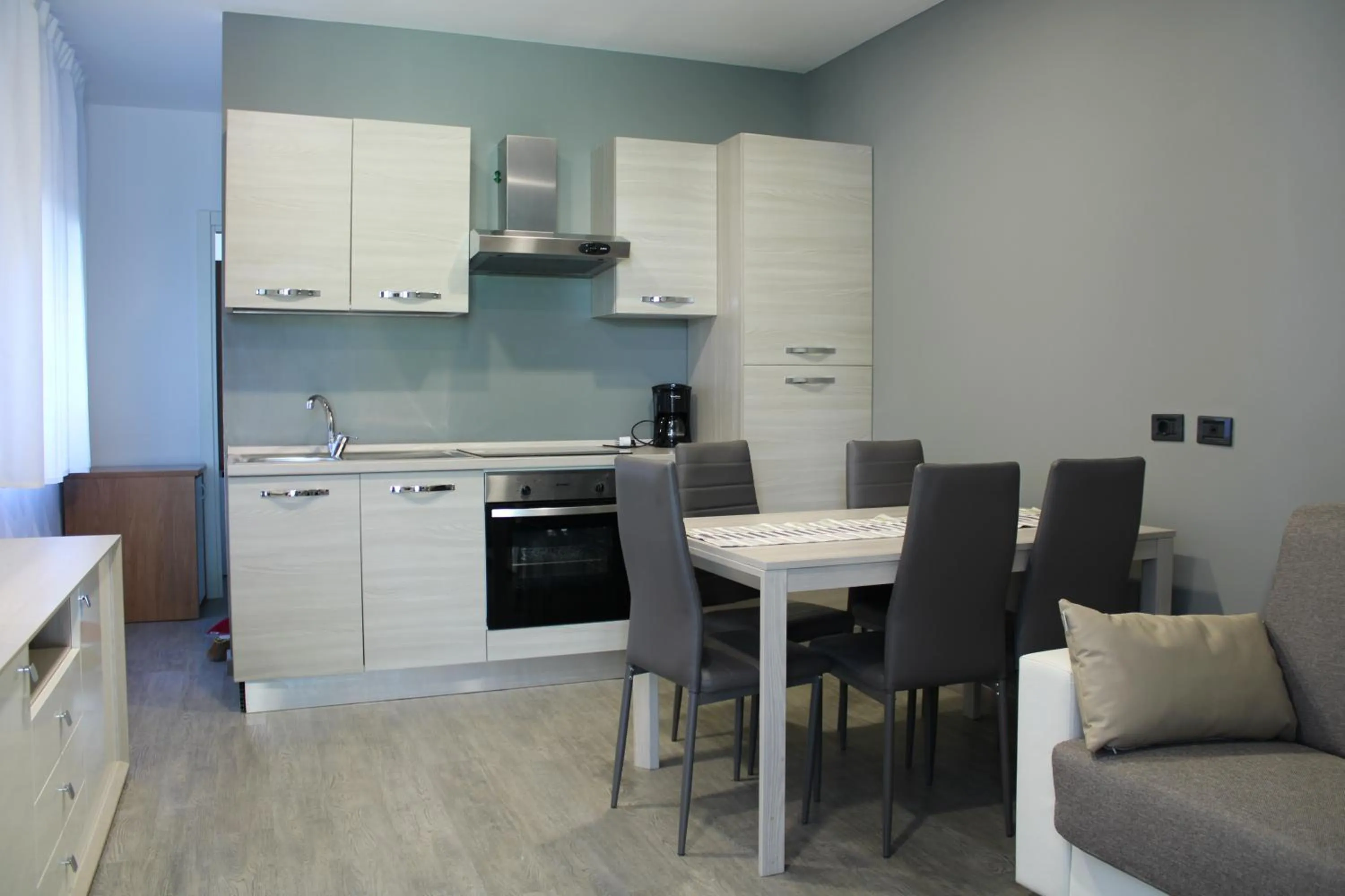 Kitchen or kitchenette in Residence Royal House