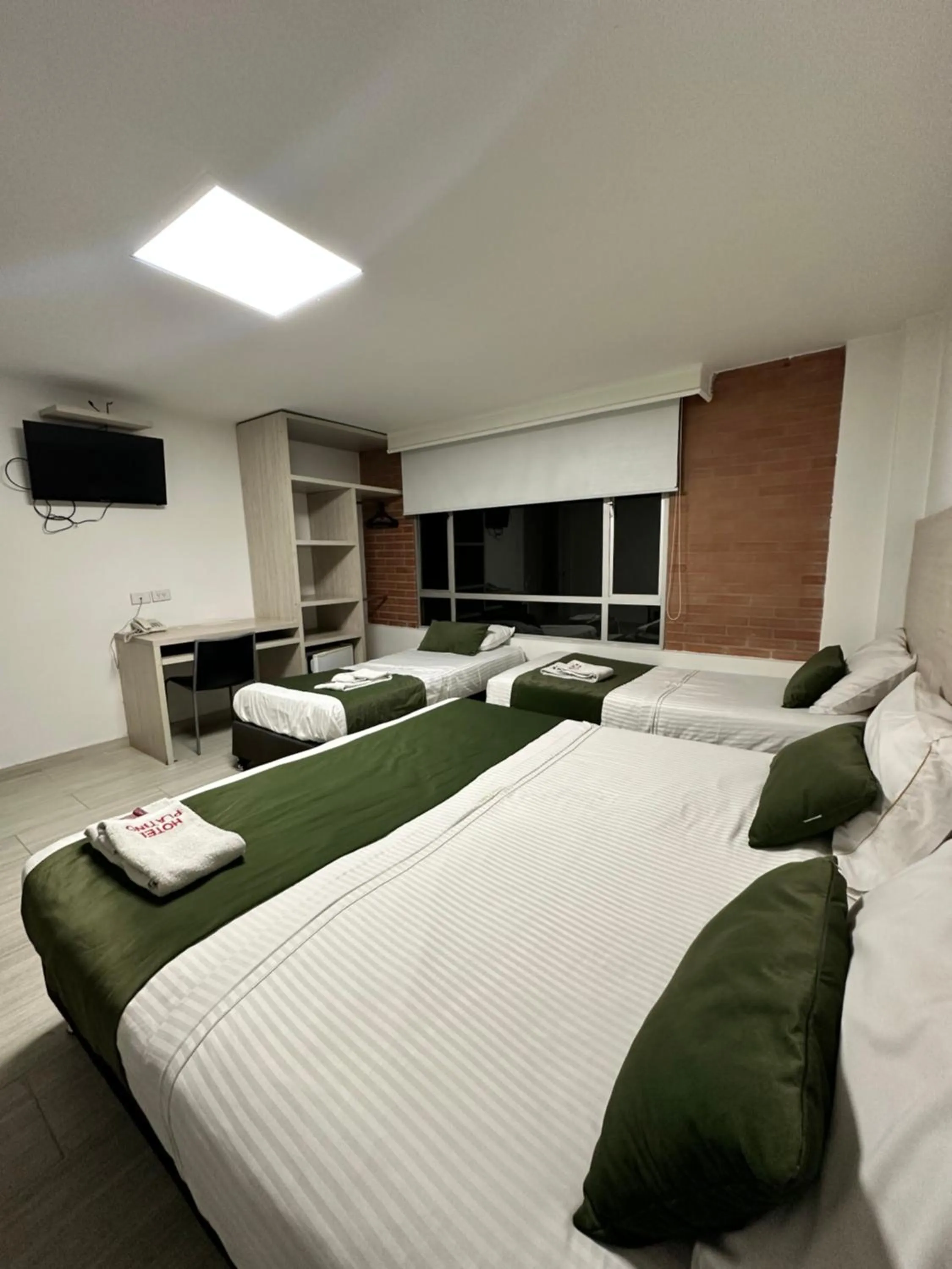 Bed in Hotel Bestmark Platino