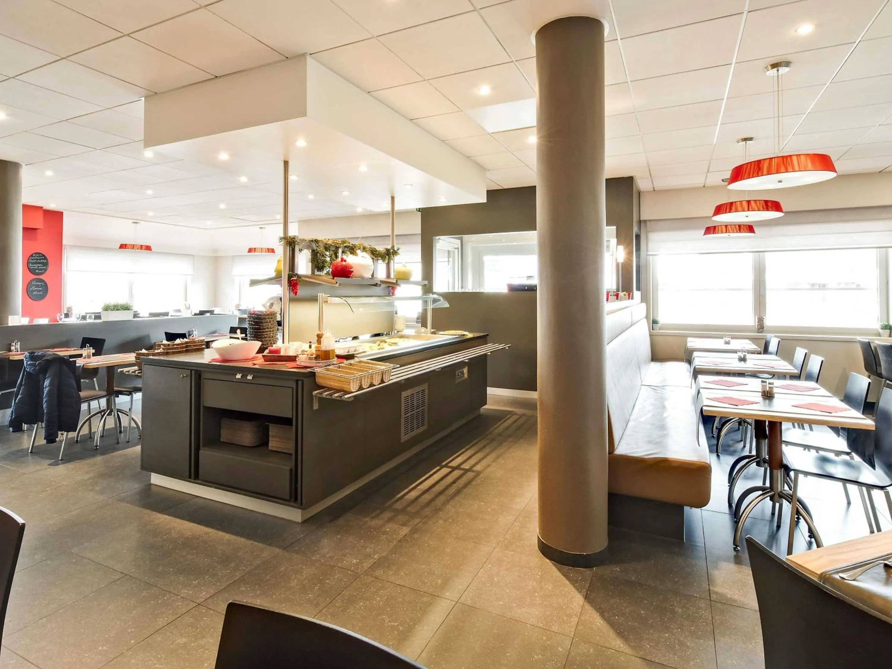 Breakfast in ibis Brussels Waterloo