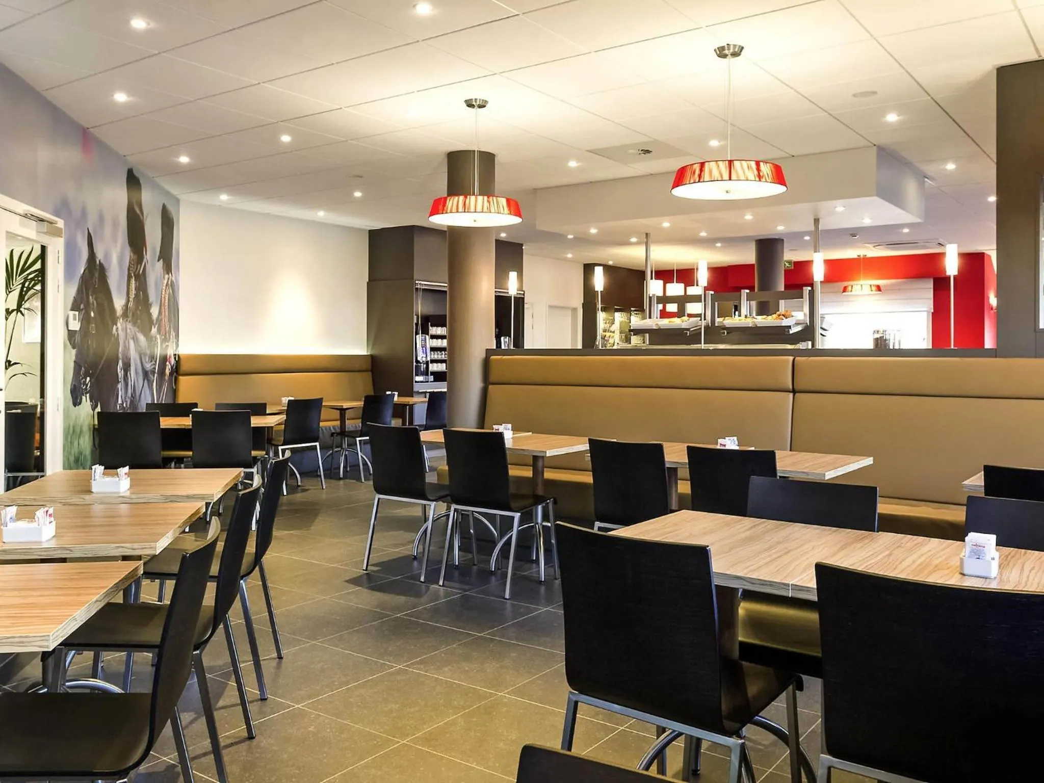 Breakfast in ibis Brussels Waterloo