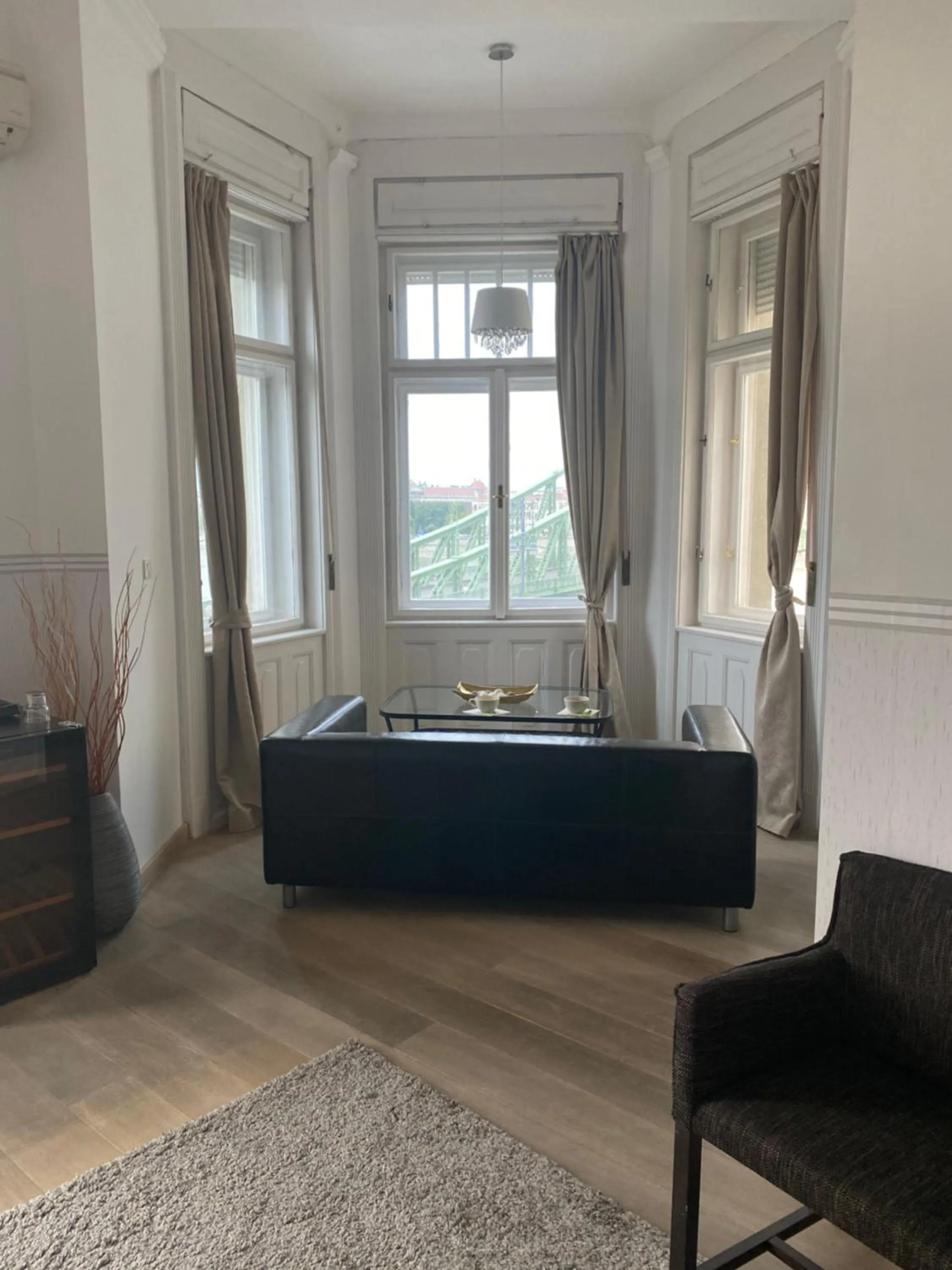 Bed in Butterfly Home Danube