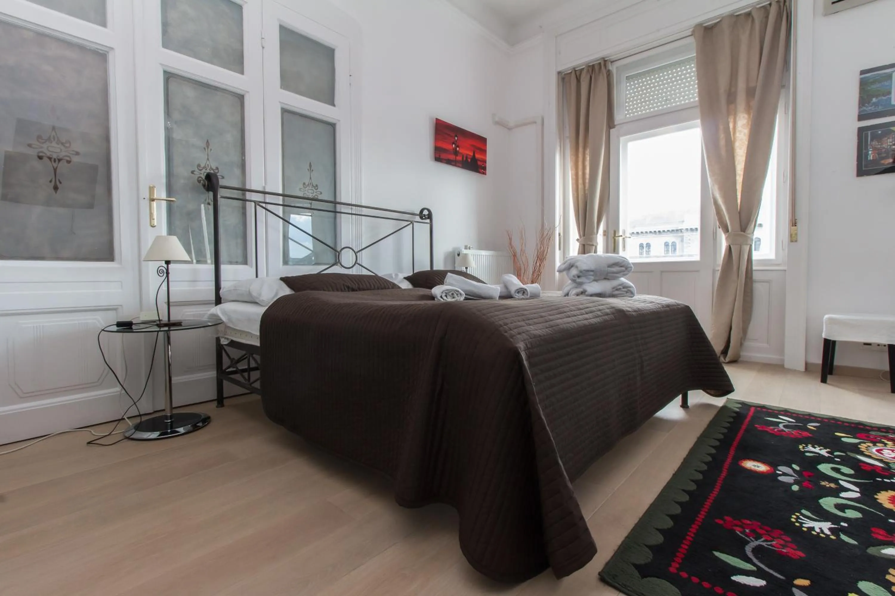 Decorative detail, Bed in Butterfly Home Danube