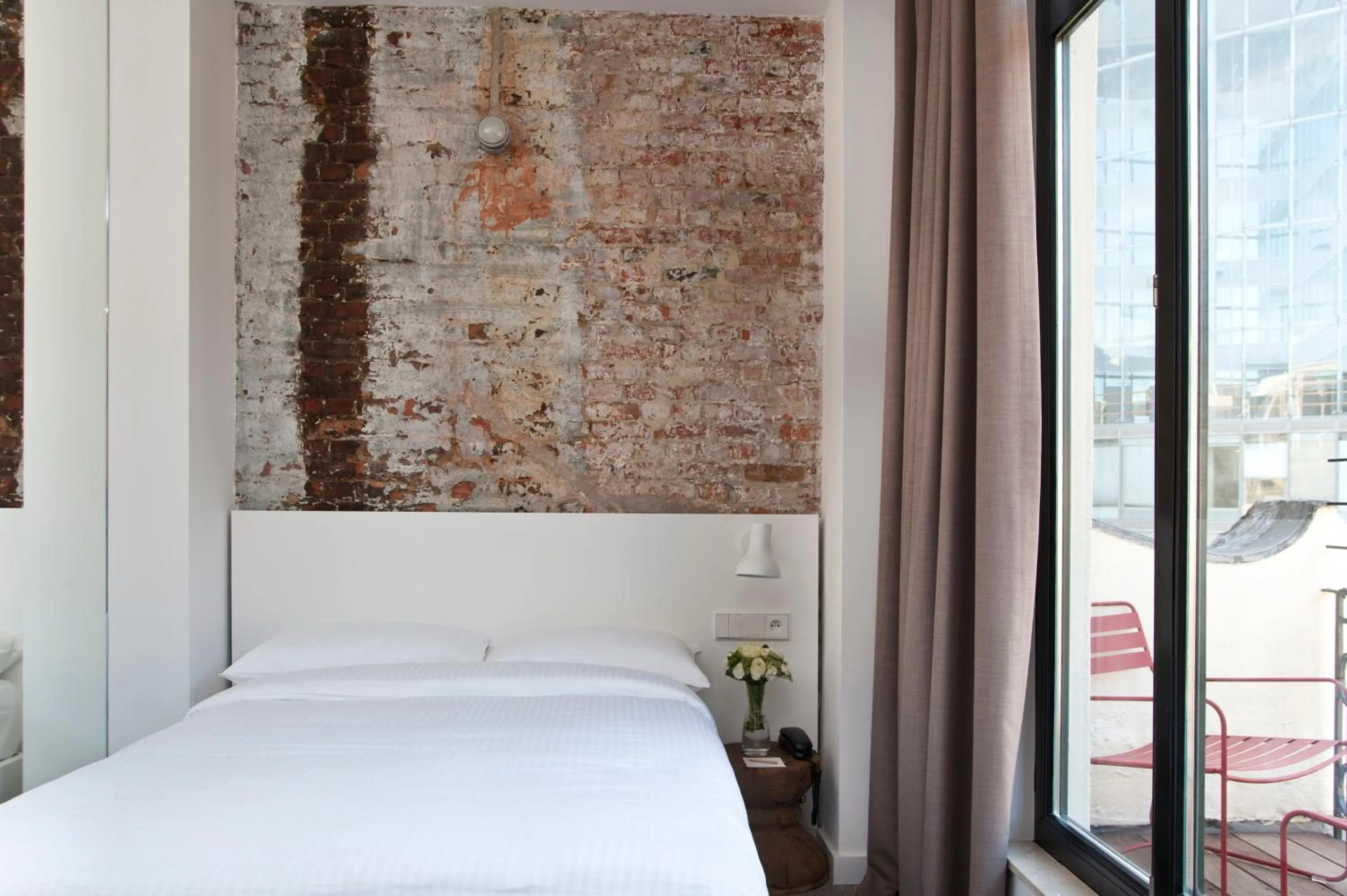 Bed in 9Hotel Central