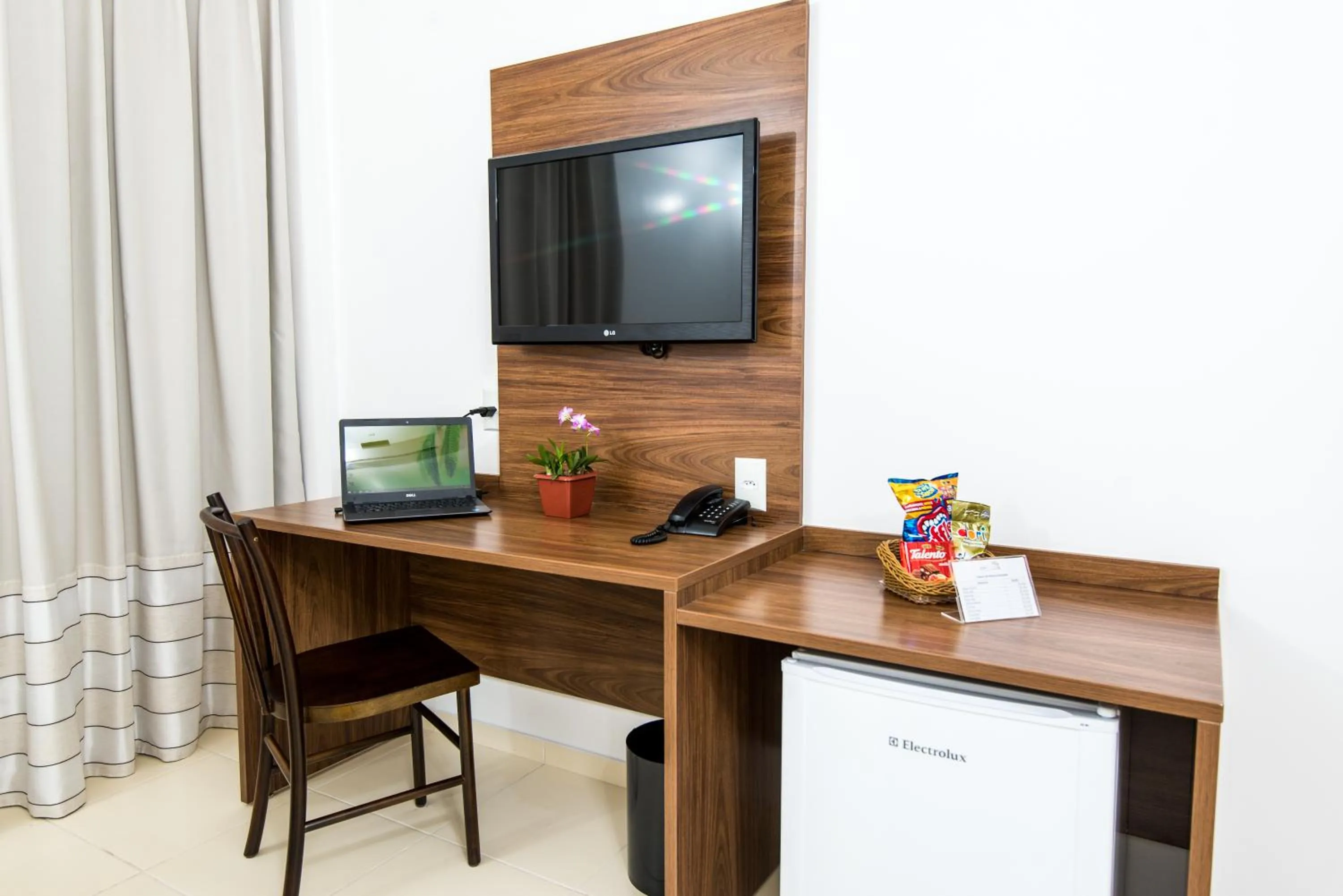 Photo of the whole room in Hotel Jardins