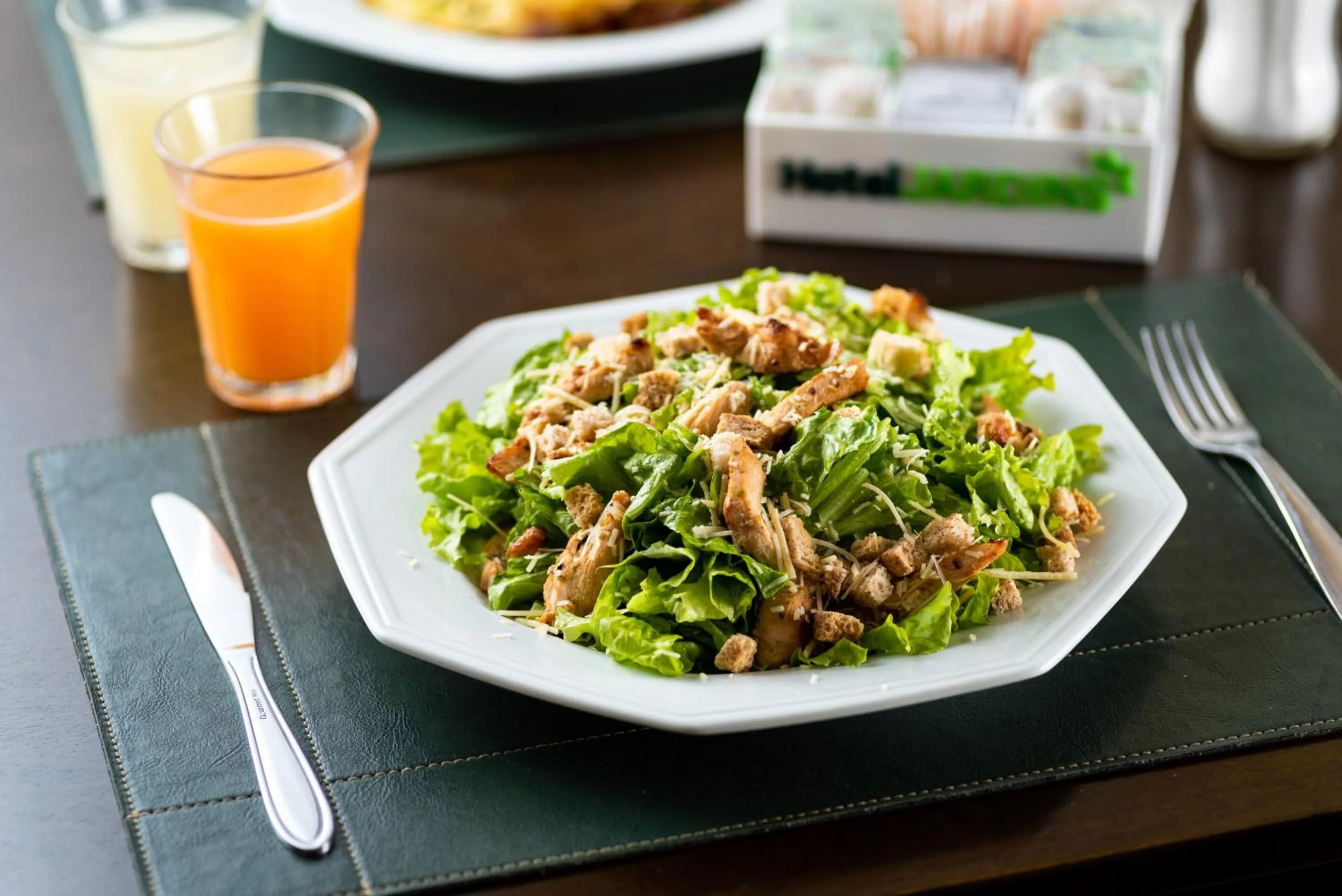 Restaurant/places to eat in Hotel Jardins