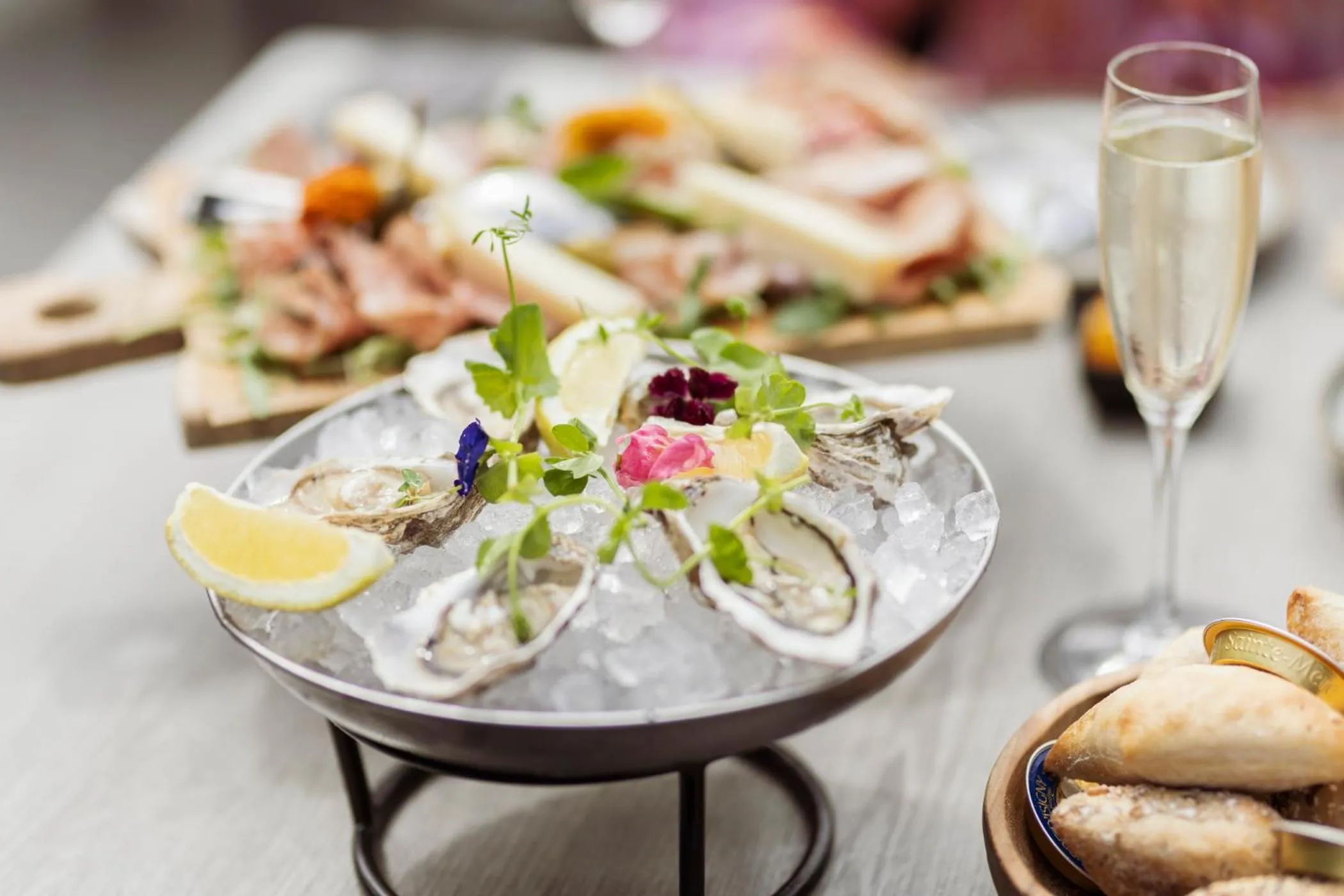 Food and drinks in Hotel The Century