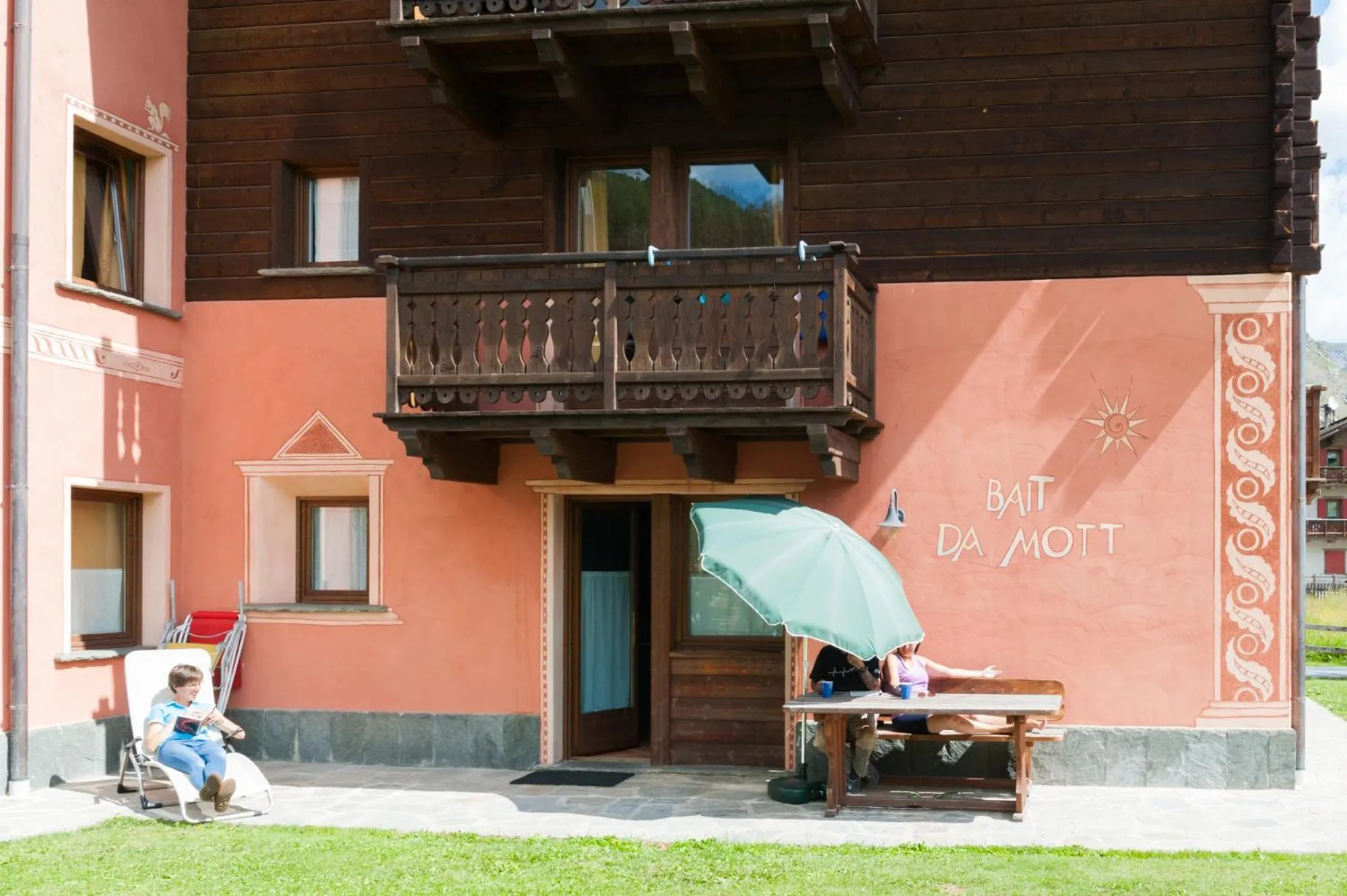 Patio in Residence Bait da Mott