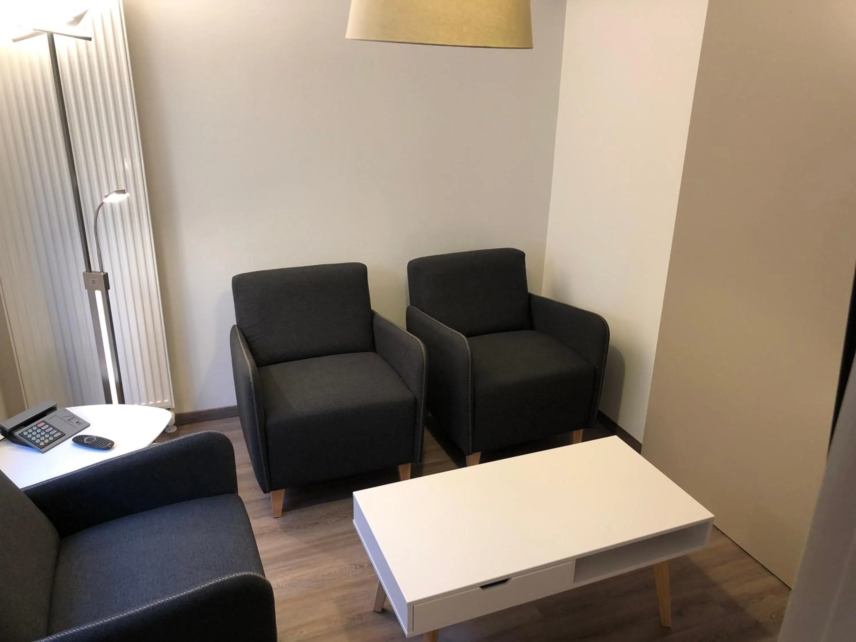 Seating area in Hotel Asiris