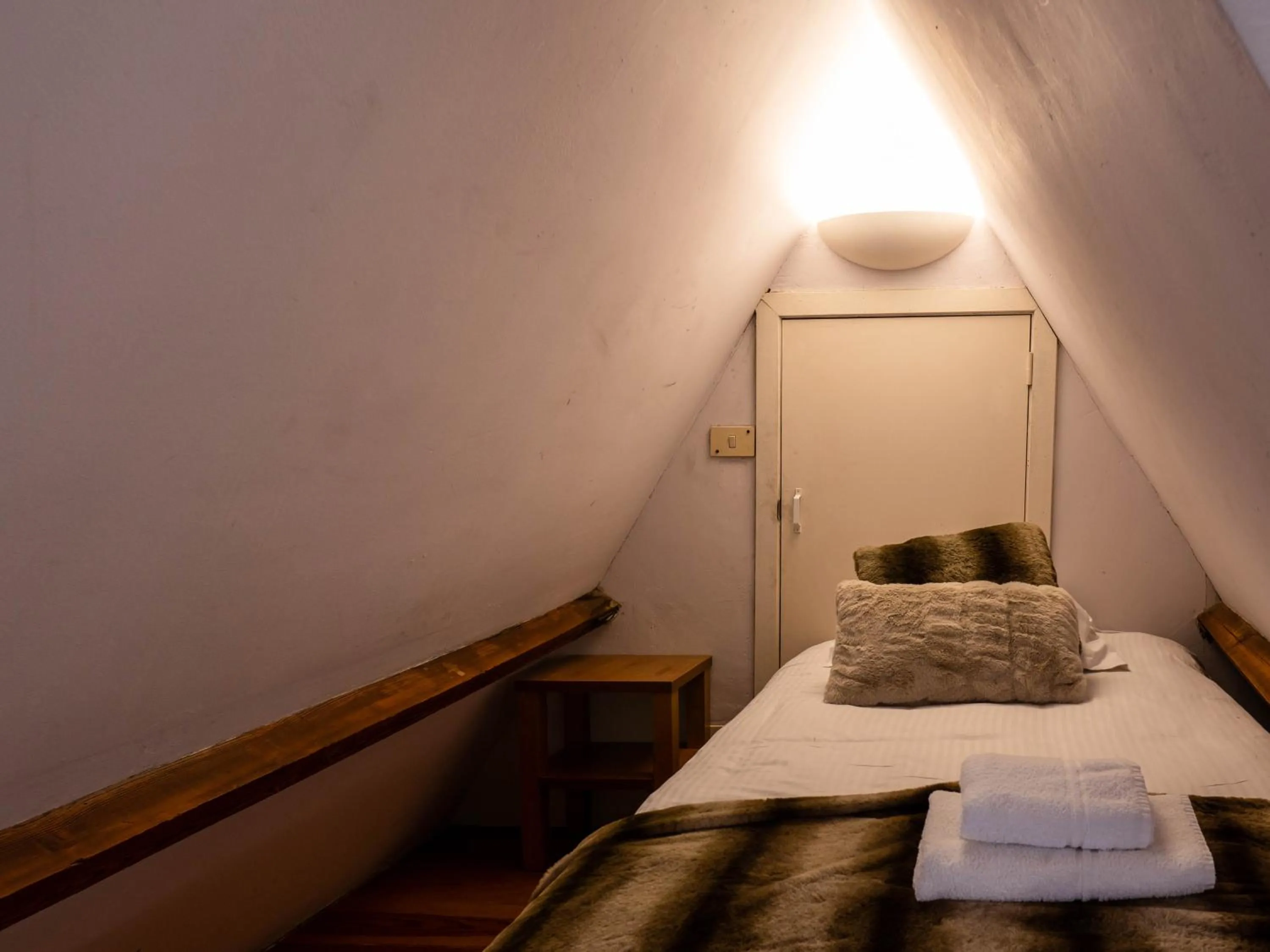 Bed in Hotel Monasterium PoortAckere Ghent