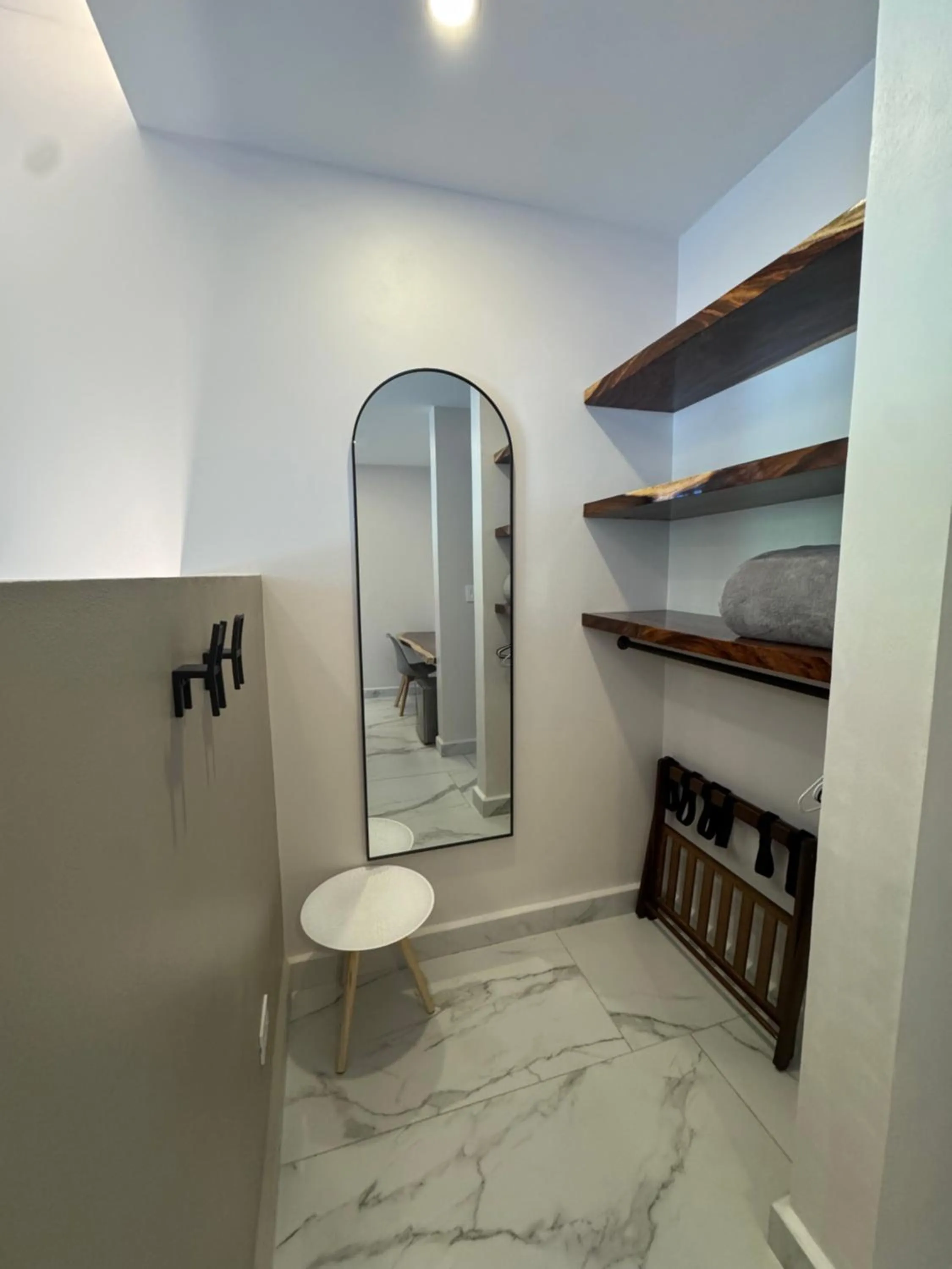 wardrobe in Tamarindo Sunshine