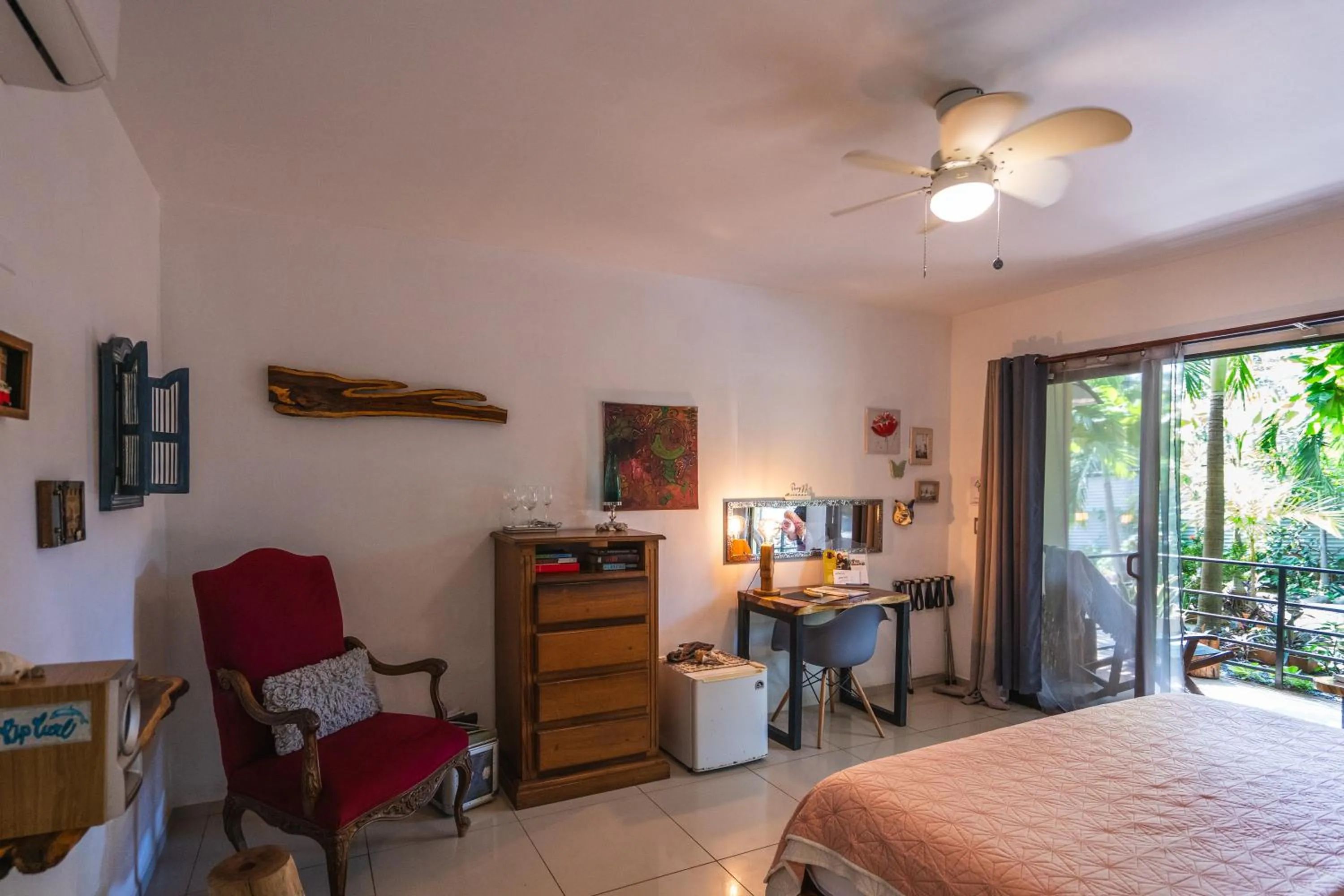 Bed in Tamarindo Sunshine