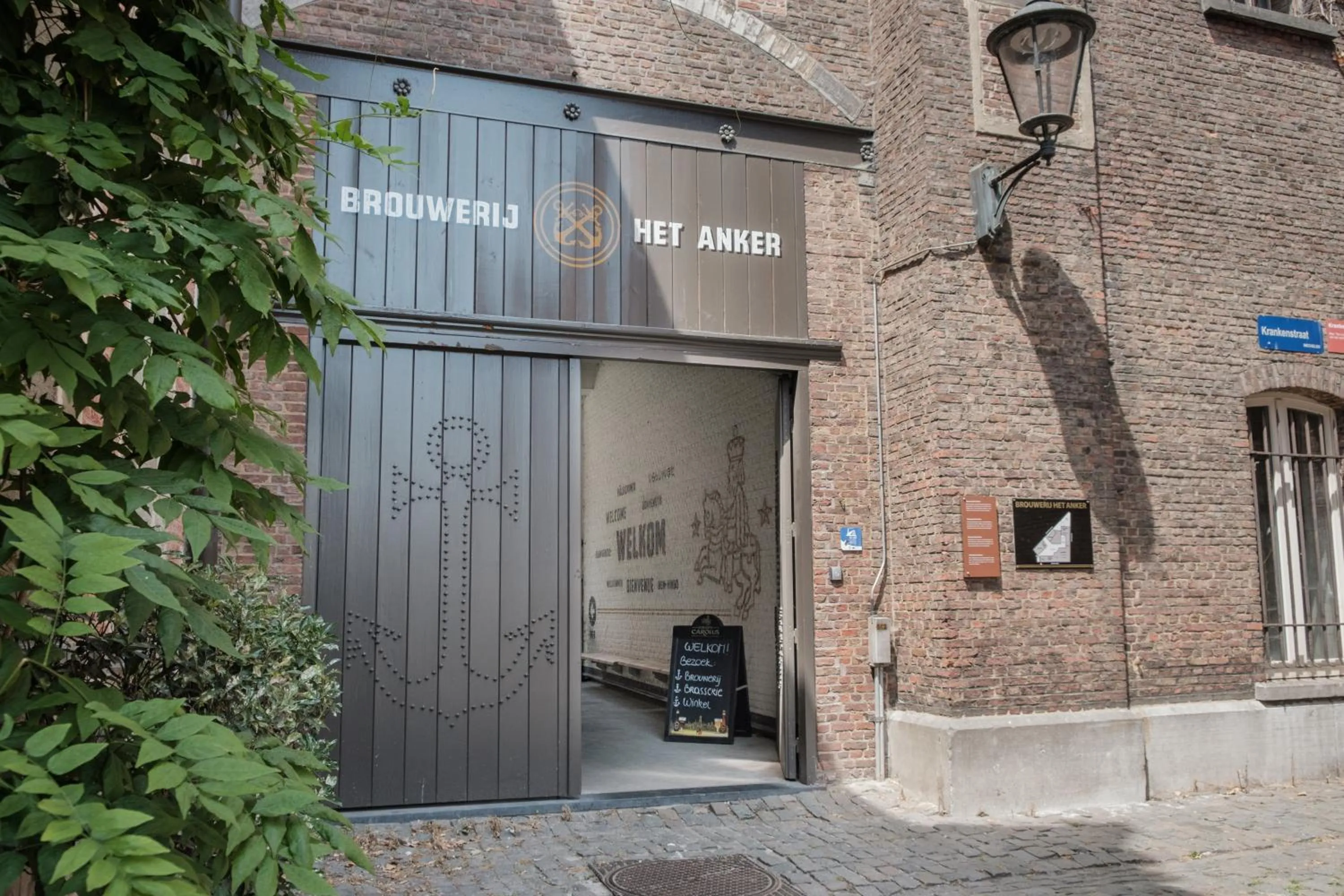 Facade/entrance in Hotel Brouwerij Het Anker