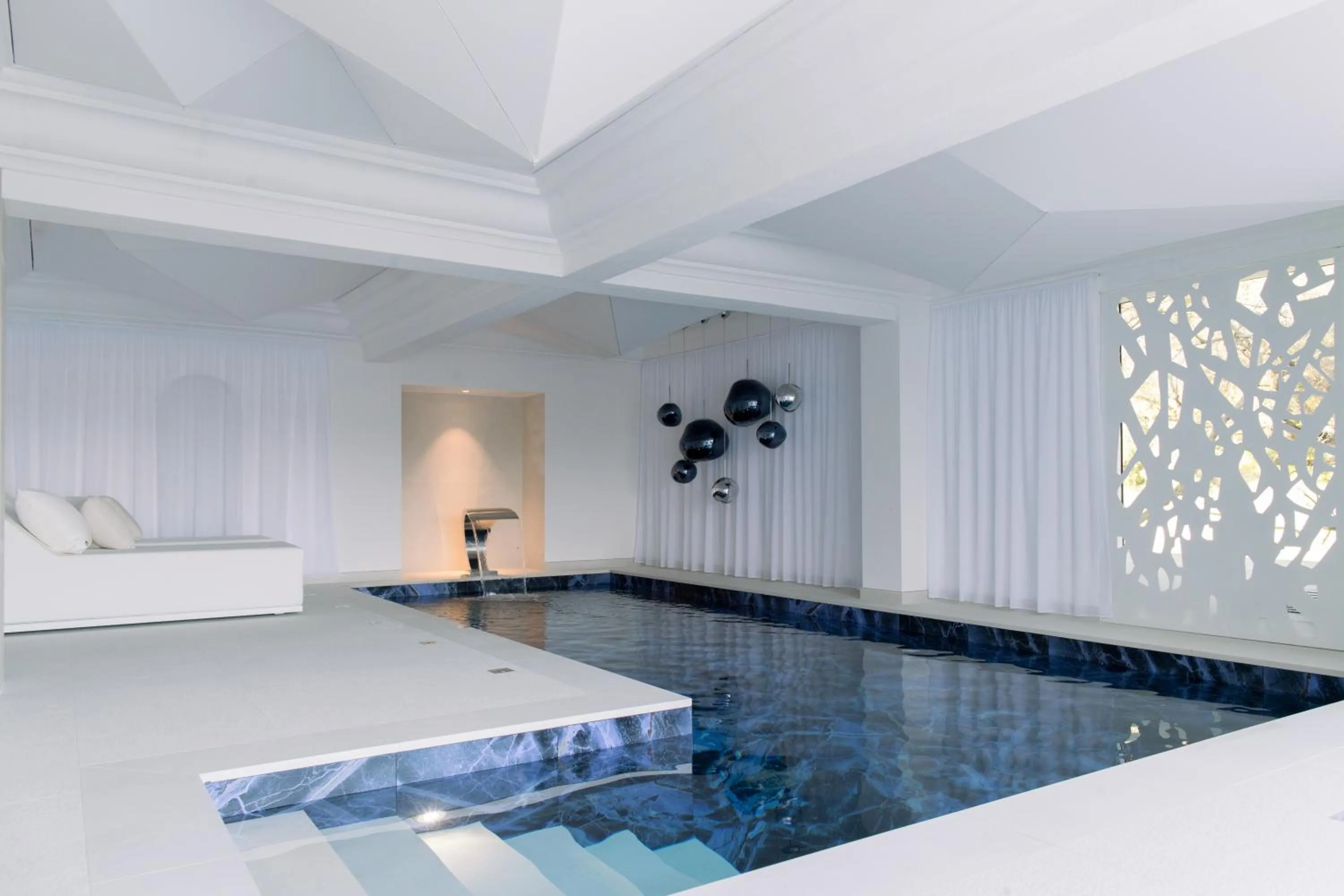 Spa and wellness centre/facilities in Hôtel Marinca & Spa