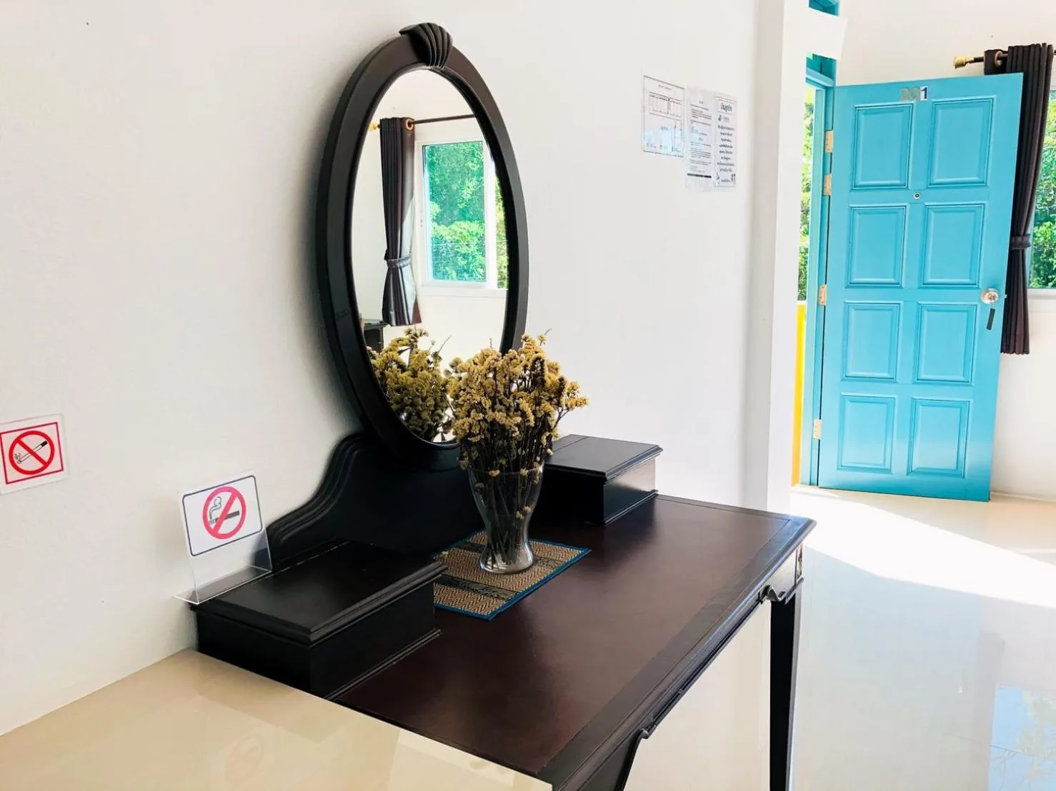 Photo of the whole room in Baanlugchange Hotel โรงแรมบ้านลูกช้าง