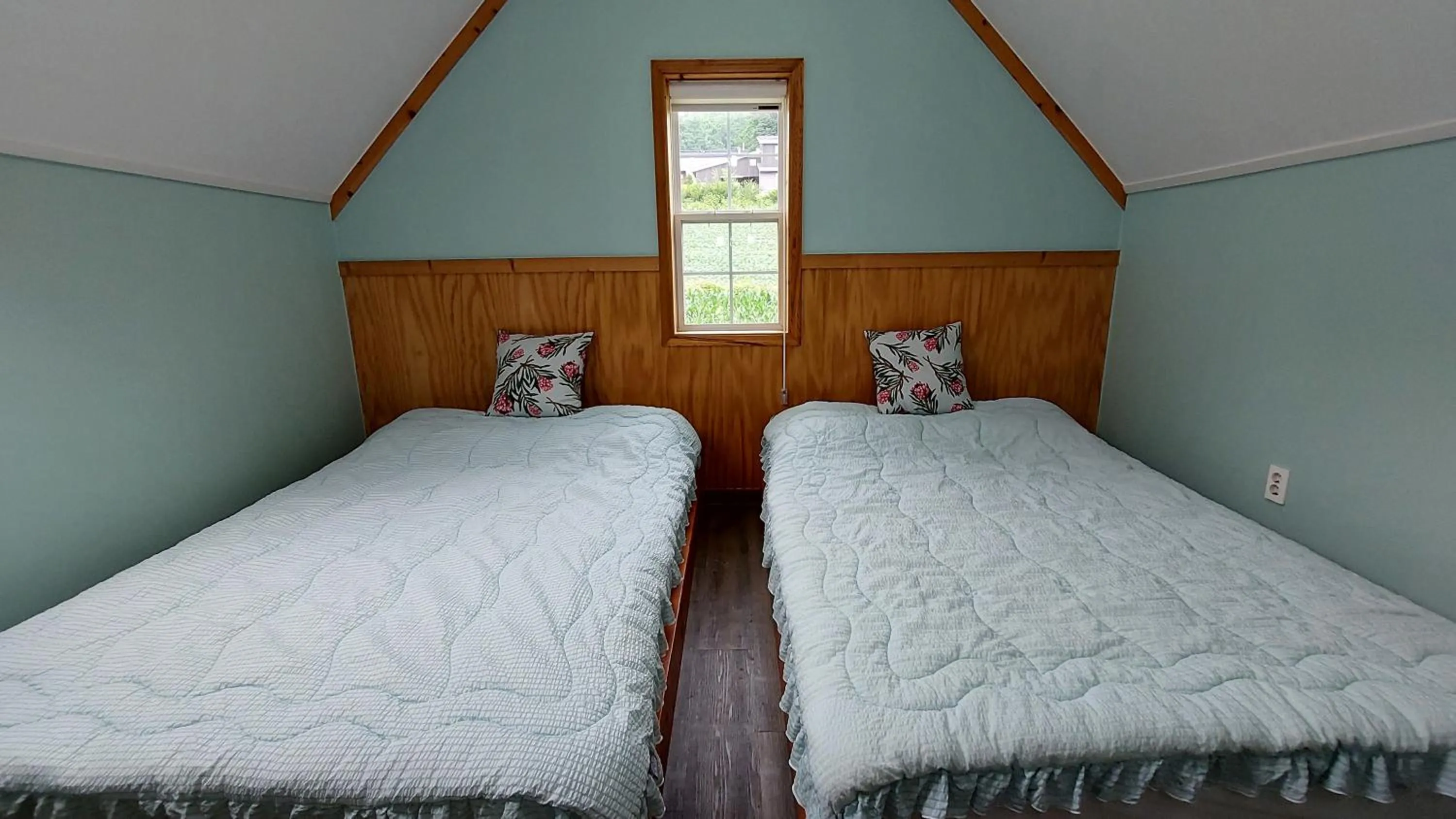 Bed in Soop and Soop Pension