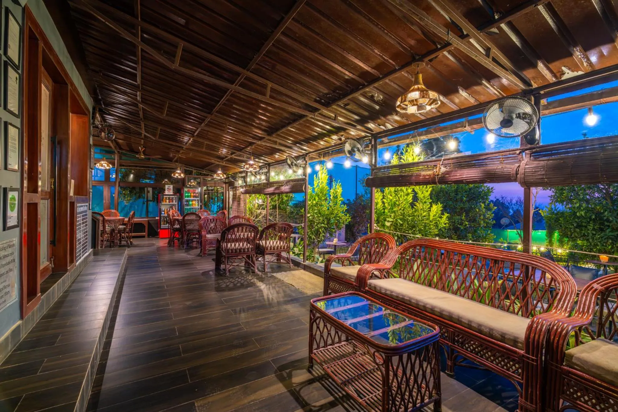 Restaurant/places to eat in Samskara & Samsara