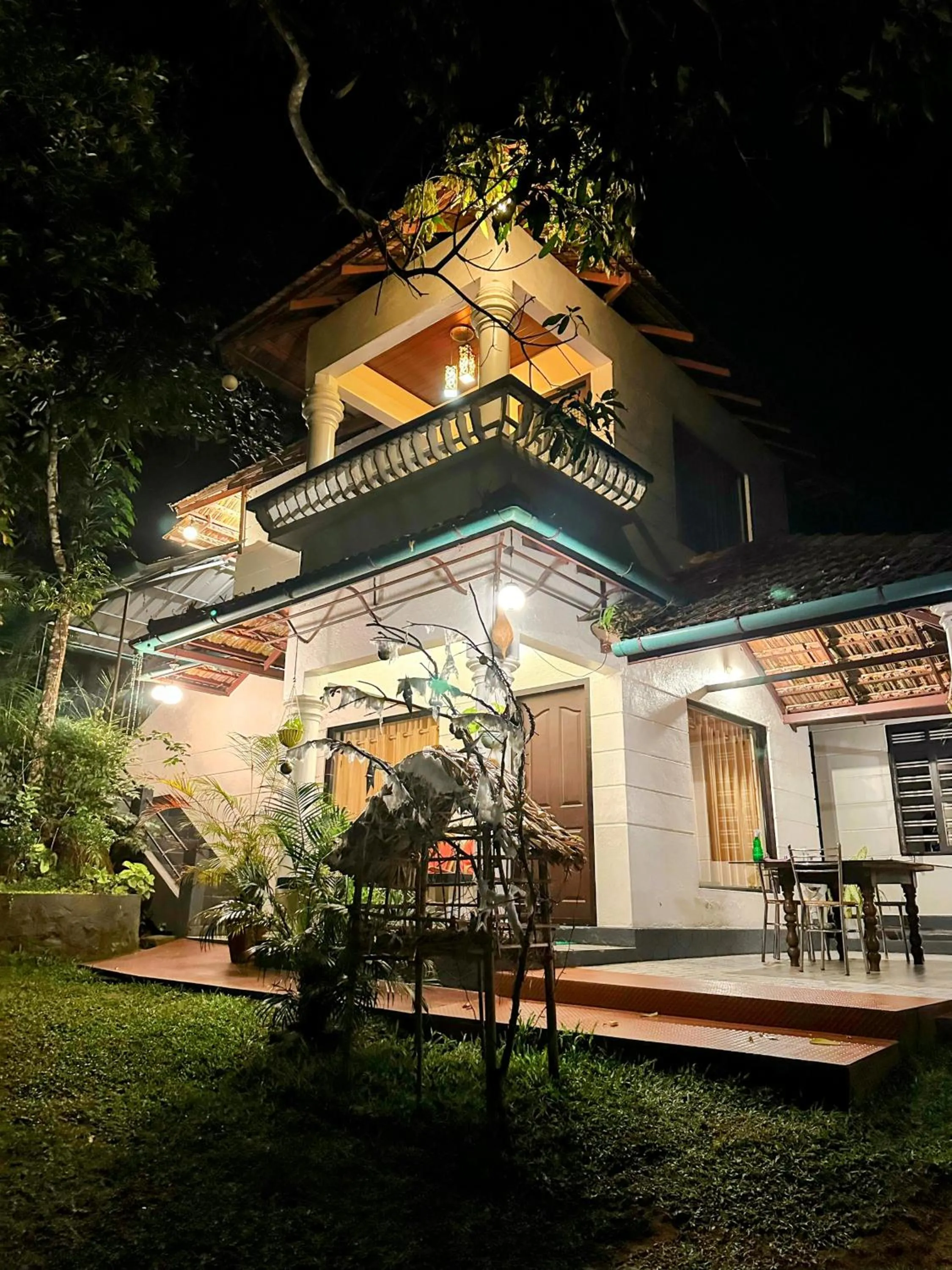 Thoppil Homestay Munnar