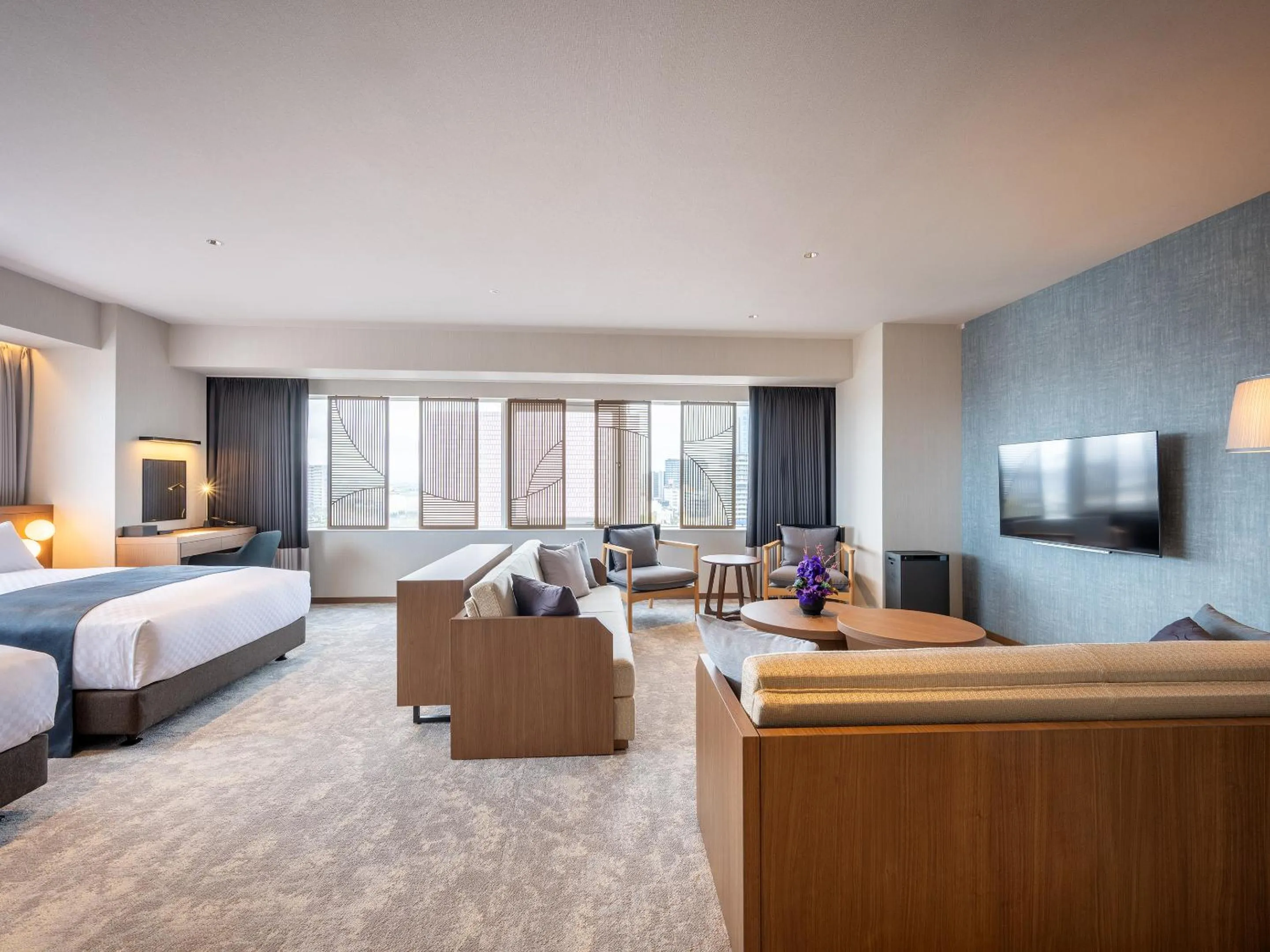 Photo of the whole room, Bed in Niigata Grand Hotel