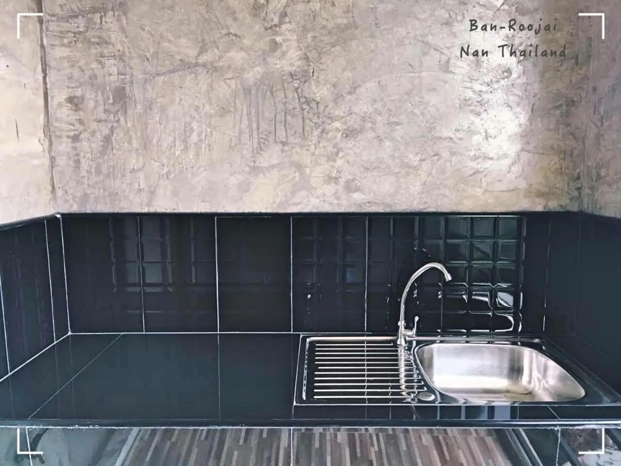 Area and facilities in Ban Roojai