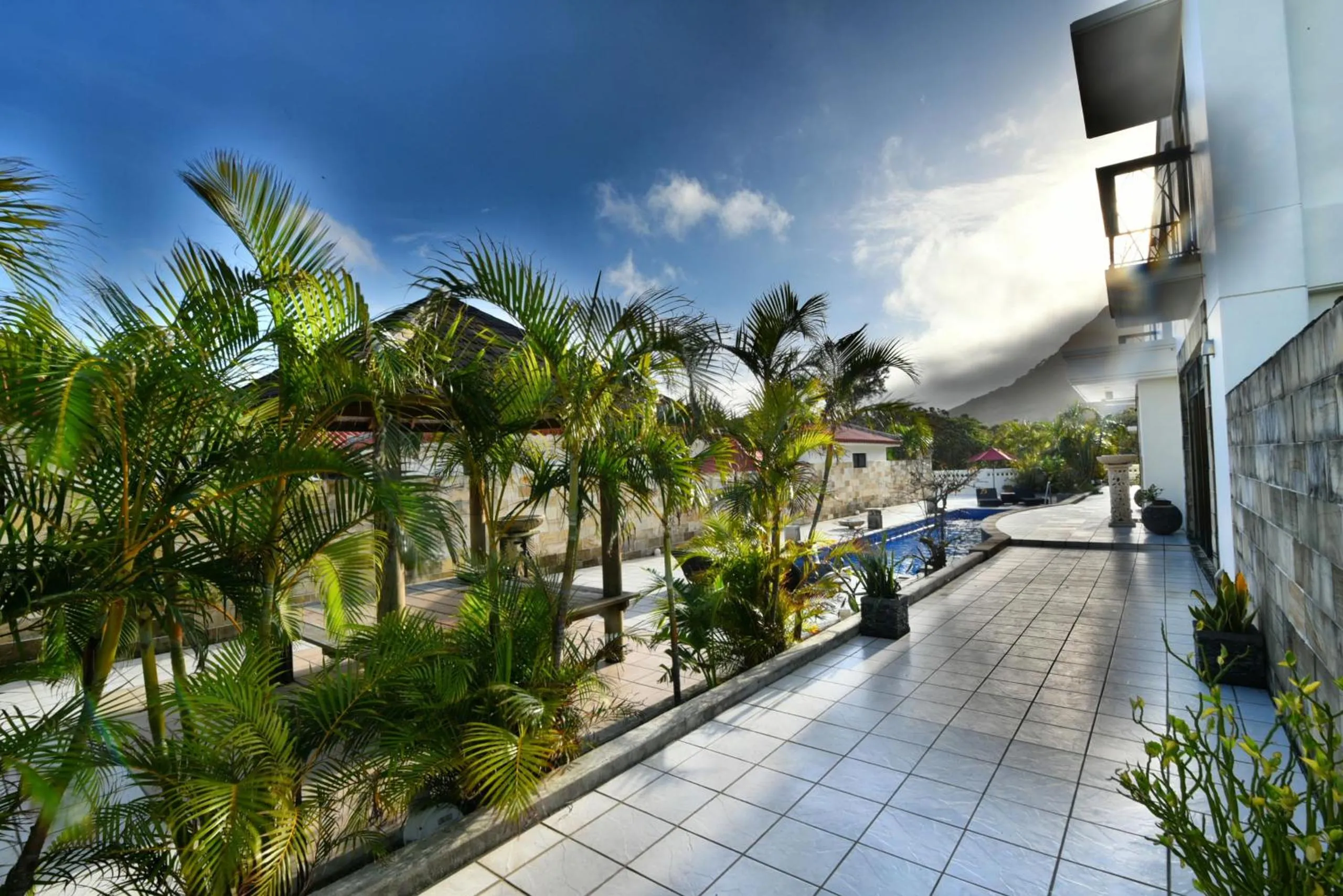 Pool view in Glamping Resort Yokabushi