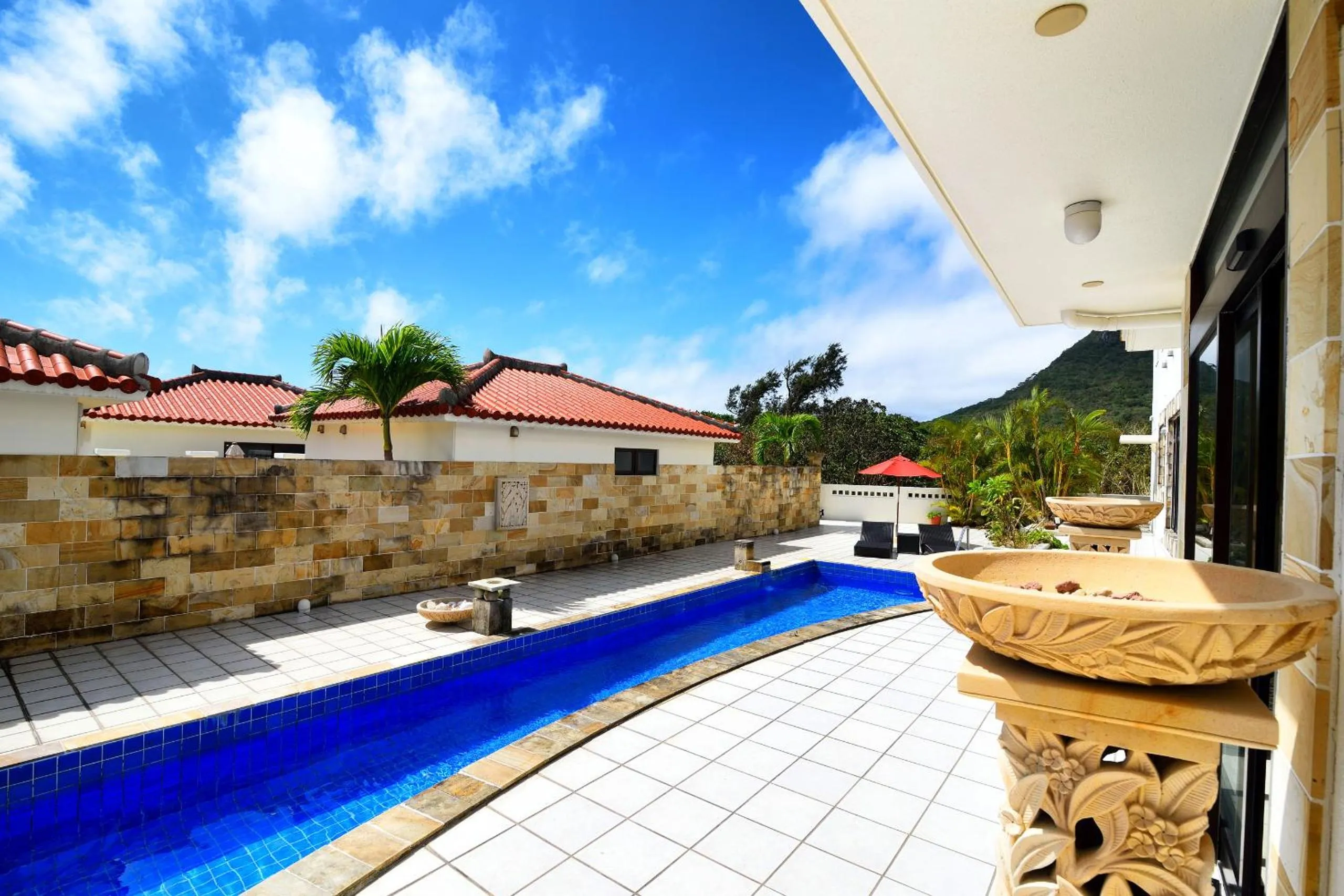 Swimming pool in Glamping Resort Yokabushi