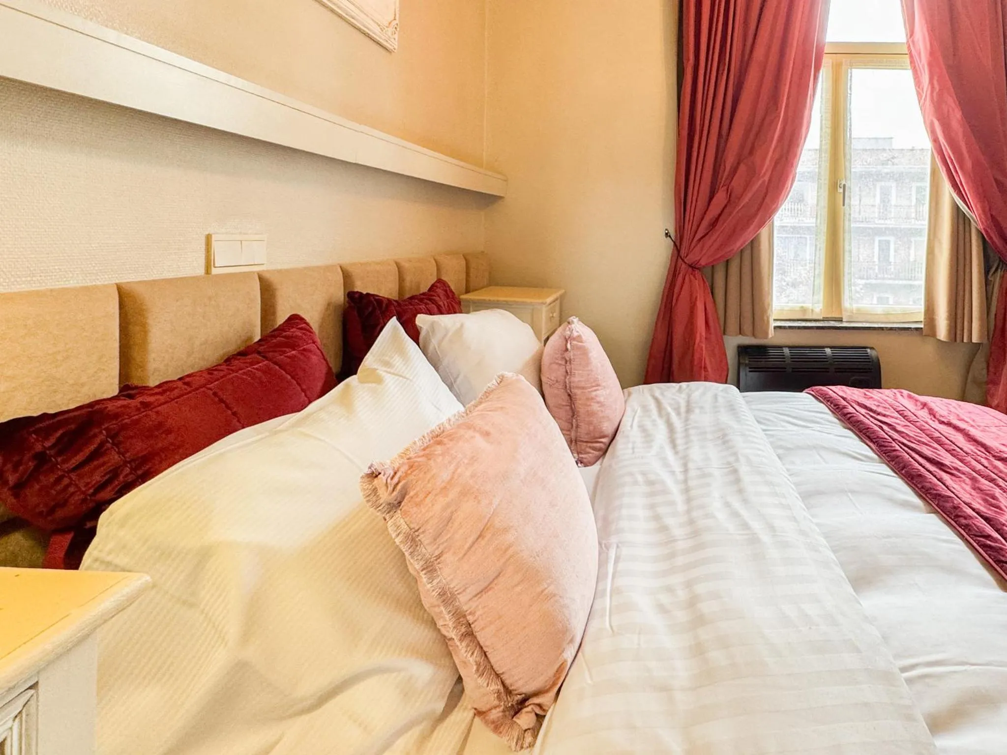 Bed in Hotel Botaniek