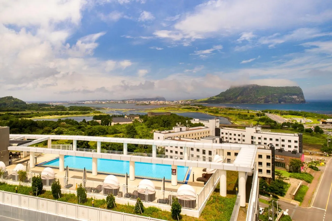 Swimming pool in The Best Jeju Seongsan