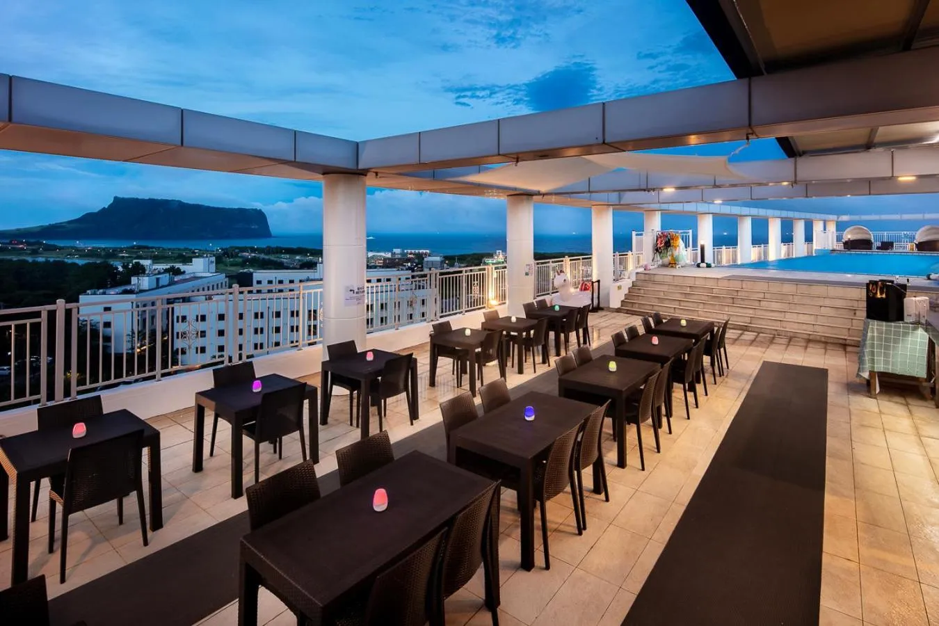 Swimming pool in The Best Jeju Seongsan