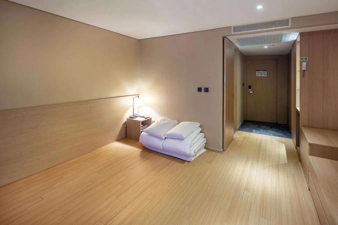 Bedroom, Bed in The Best Jeju Seongsan