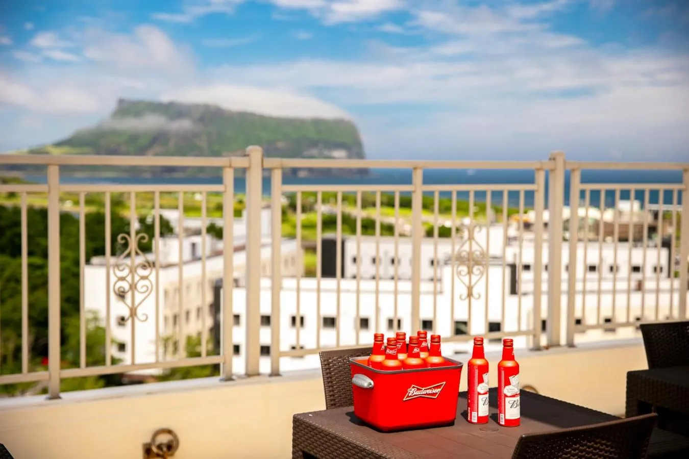 Swimming pool in The Best Jeju Seongsan