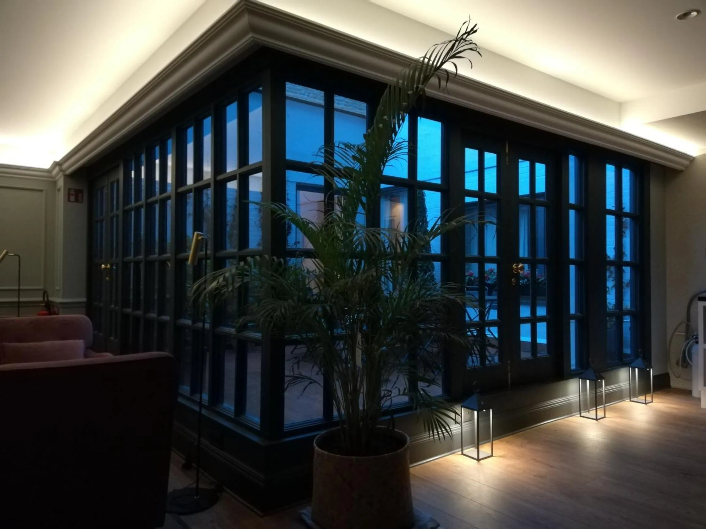 Restaurant/places to eat in Hotel Avenue Louise Brussels Trademark Collection by Wyndham