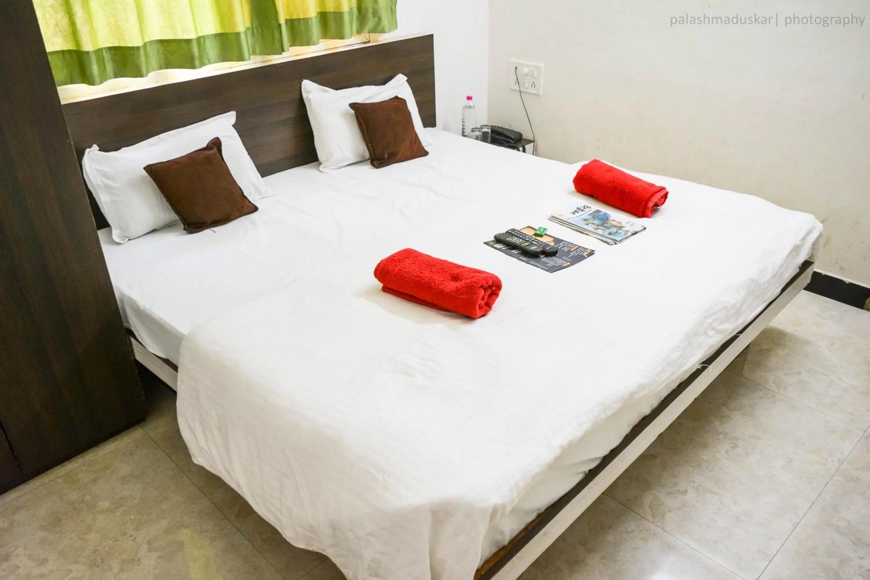 Hotel Bholenath Palace - Infront of Mahakal Temple