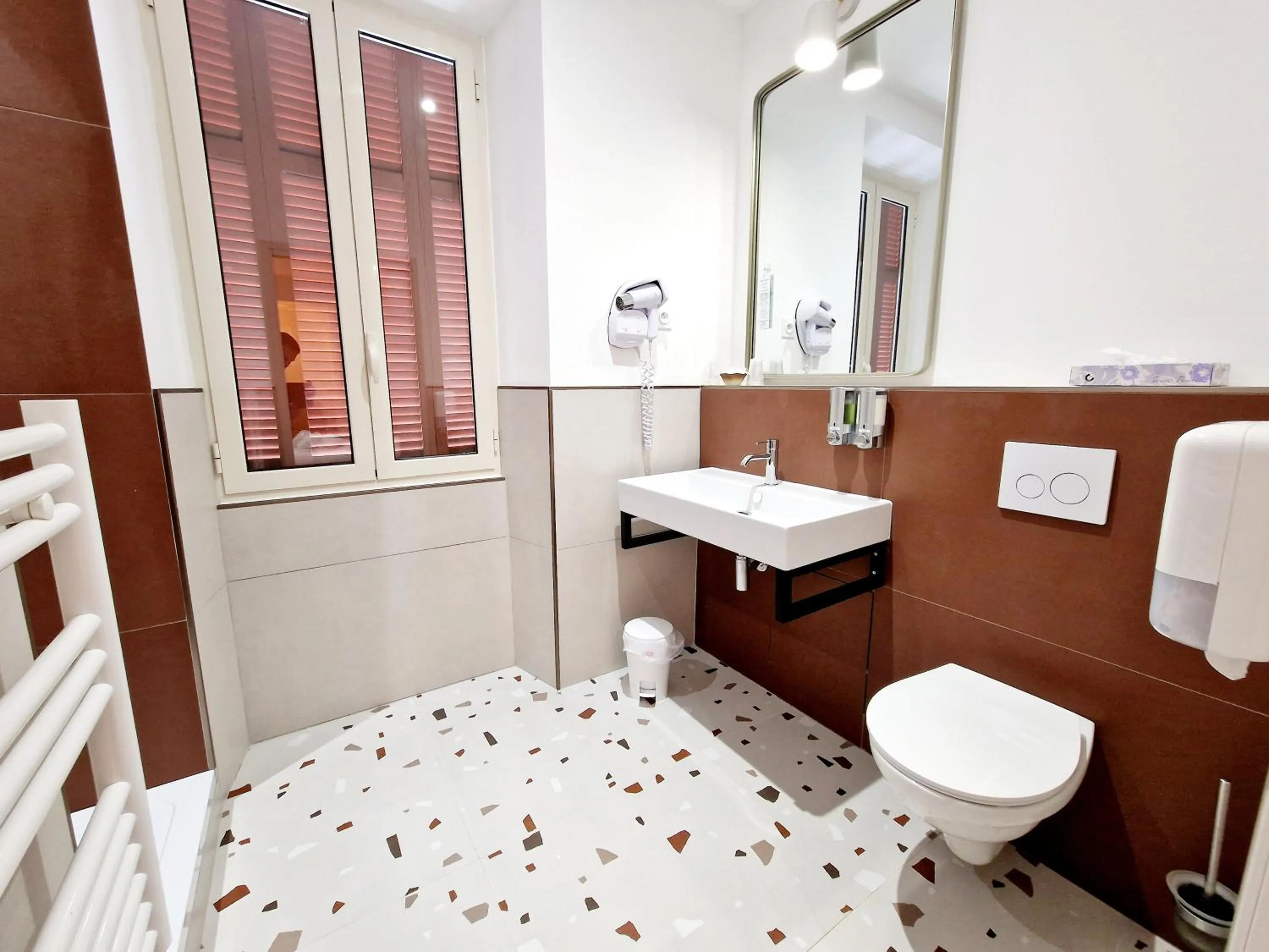 Bathroom in Hôtel Bella Vista